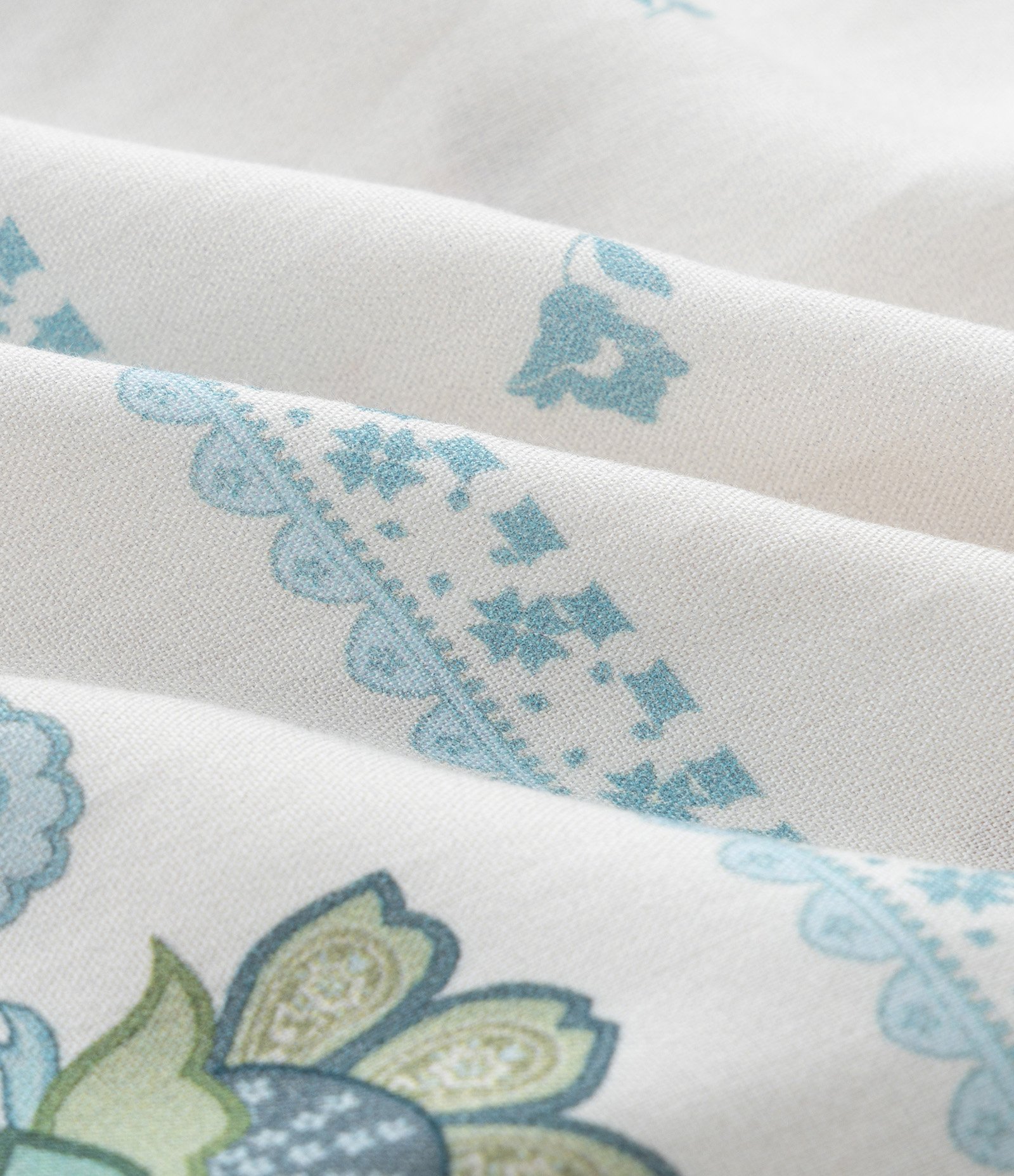 Vestido Longo em Viscose com Estampa Paisley Curve & Plus Size Bege 7