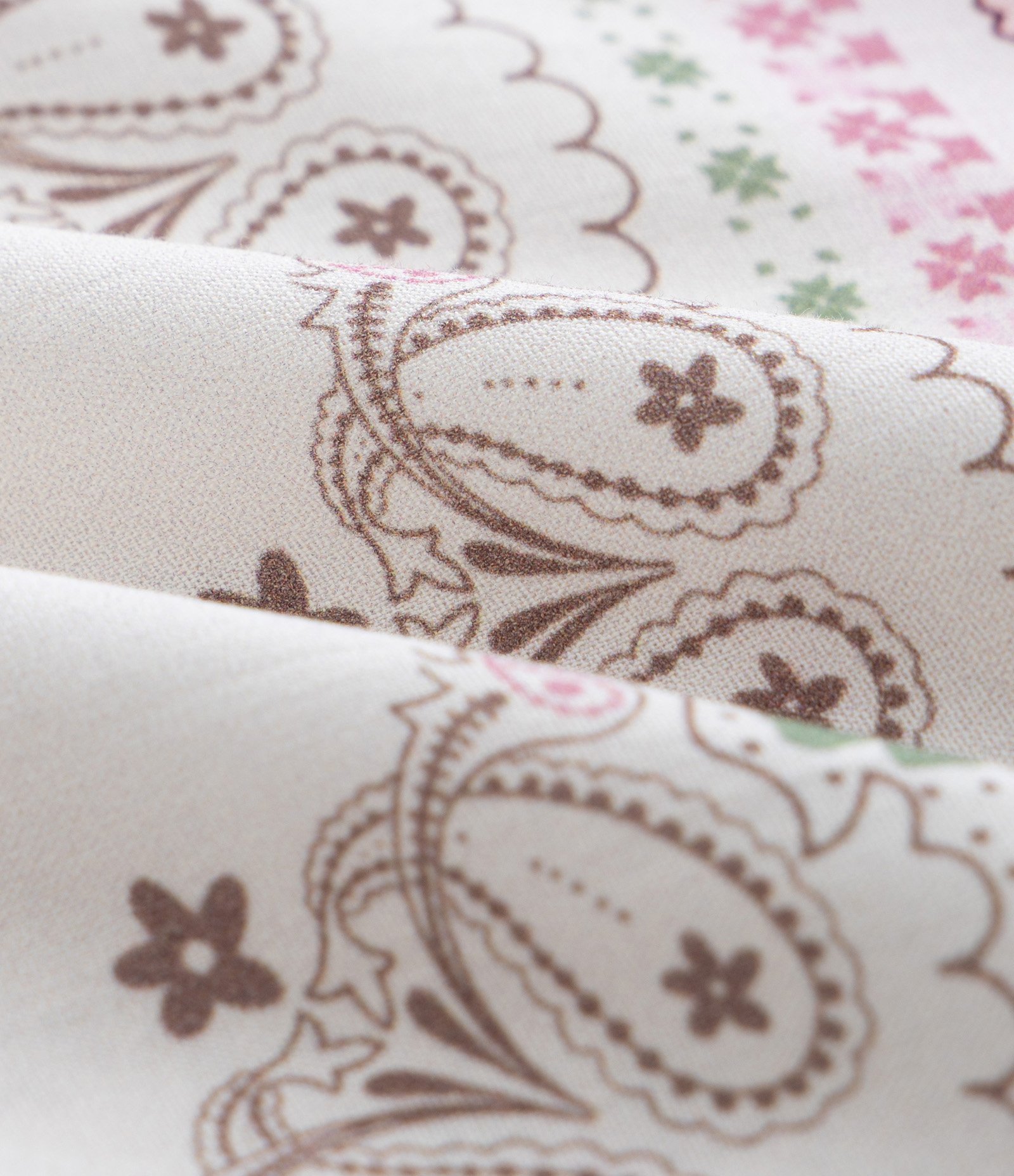 Blusa em Chalis com Estampa Paisley e Manga Sino Curve & Plus Size Multicores 6