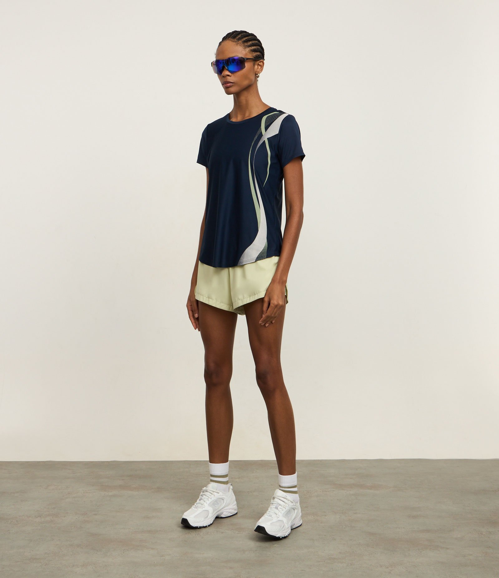 Camiseta Esportiva em Helanca com Estampa Ondas Azul 3