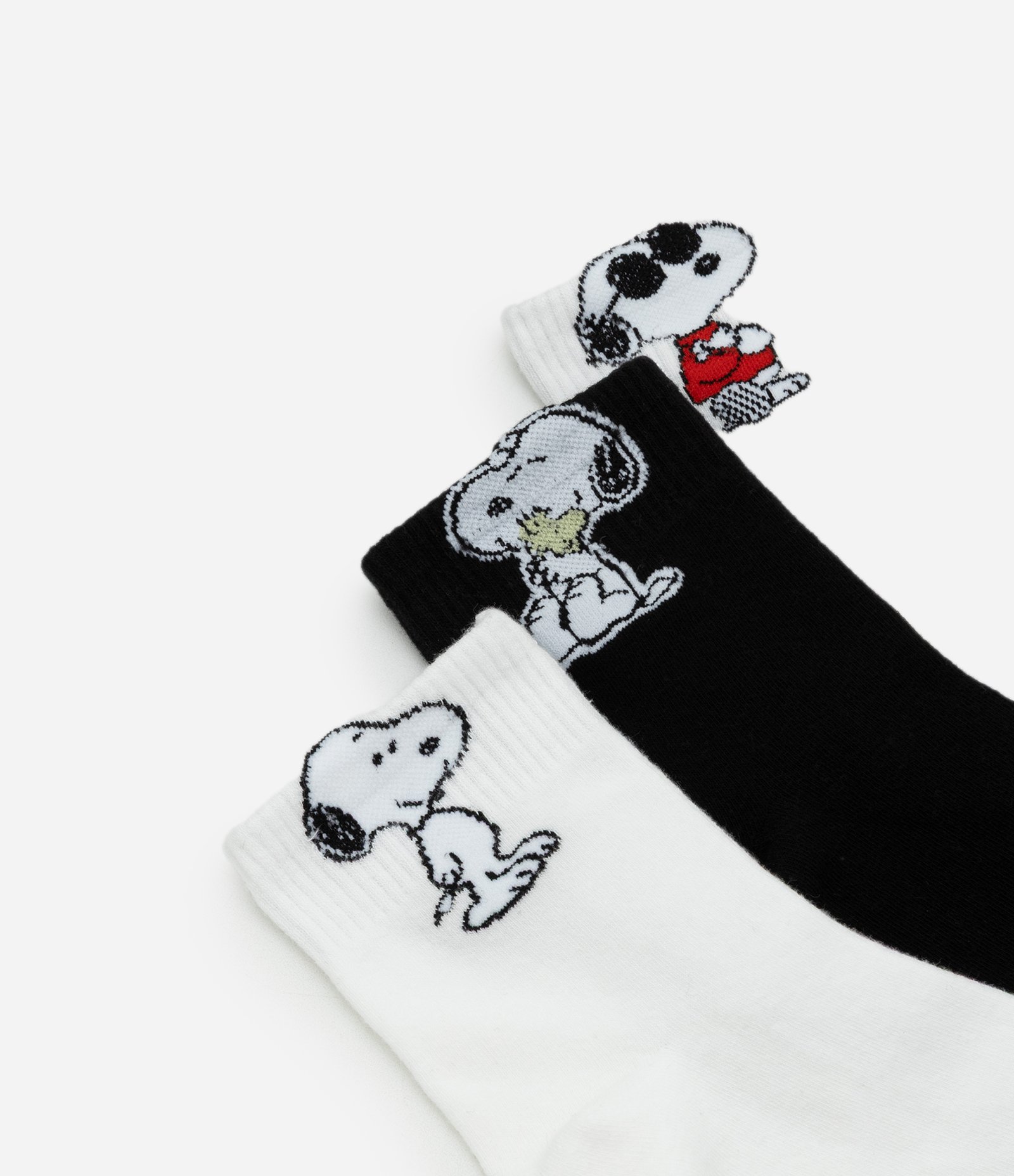 Kit 03 Meias Cano Médio em Algodão Snoopy Multicores 4