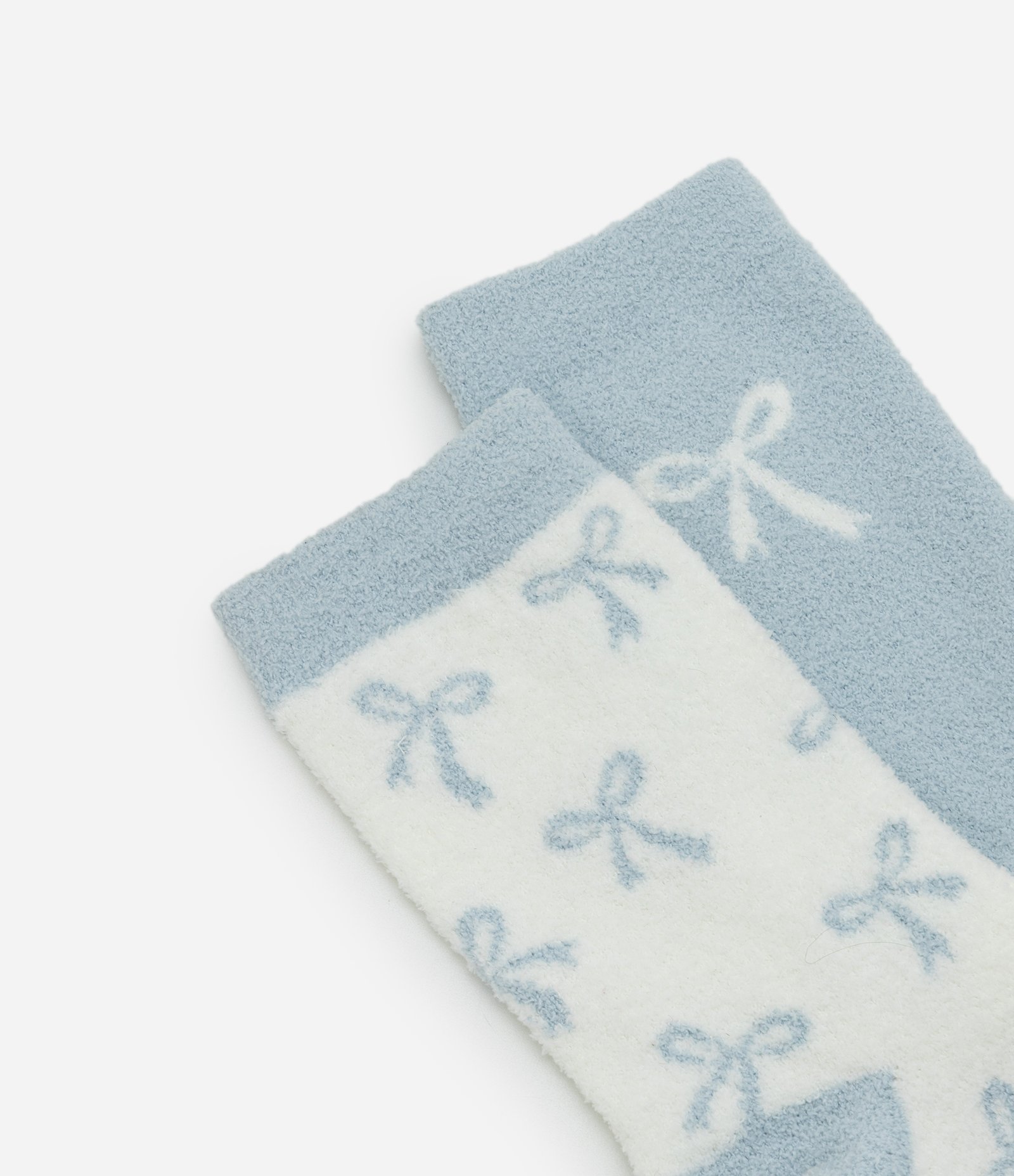 Kit 02 Meias Cano Alto em Chenille com Estampa de Lacinhos Azul/Branco 5