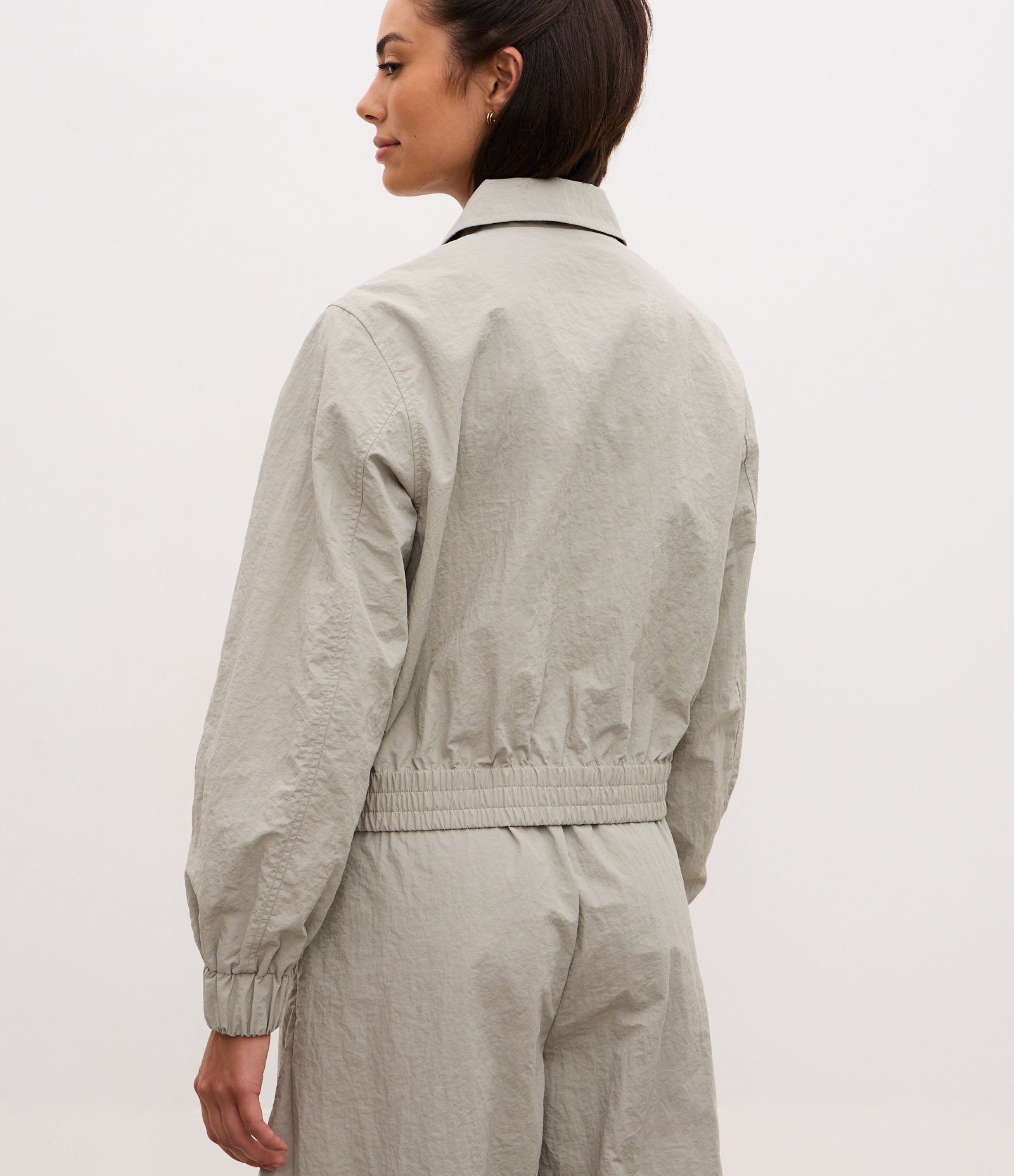 Jaqueta Oversized Esportiva com Tecnologia Dry Cinza 4