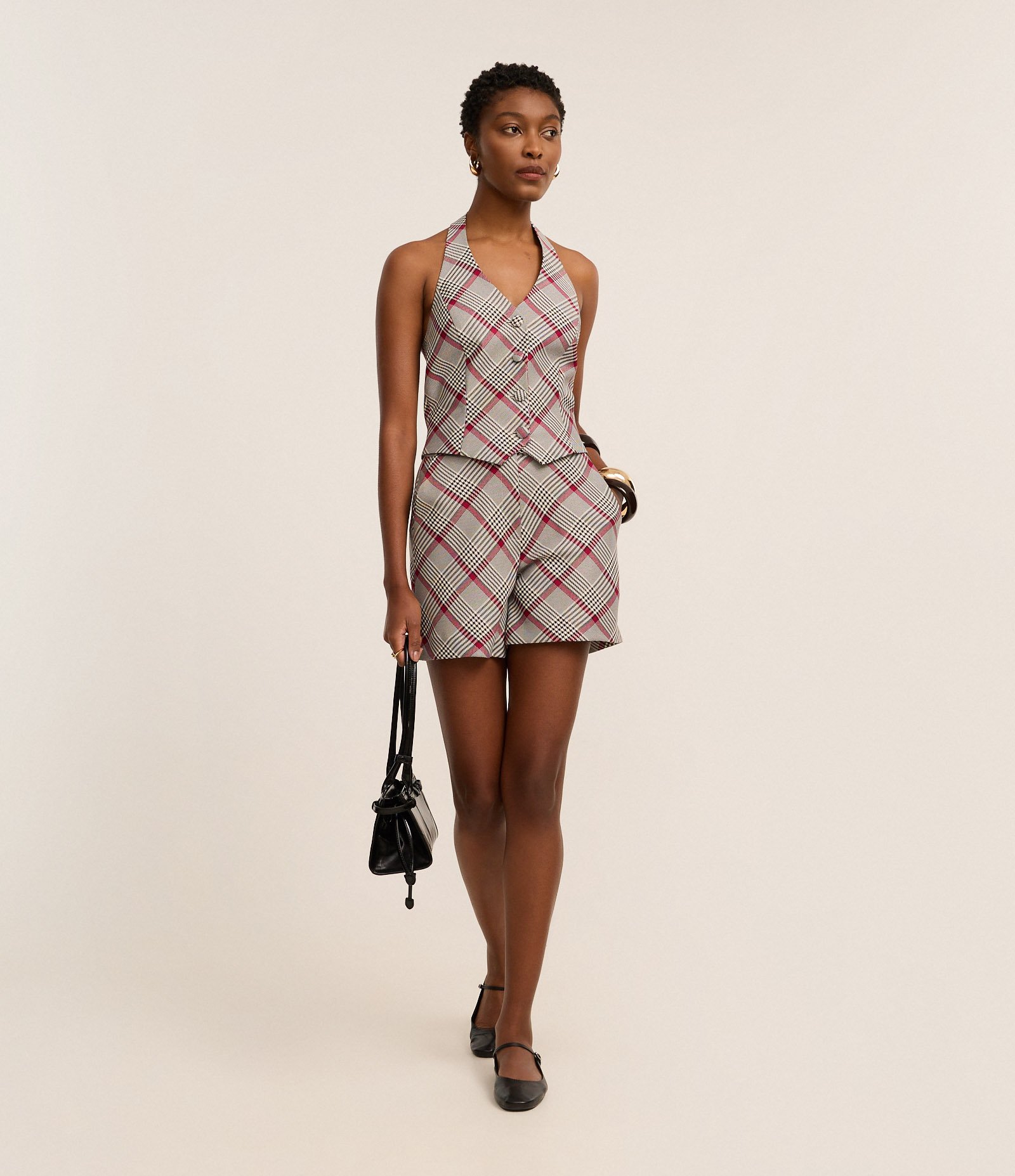 Bermuda Reta Alfaiataria com Estampa Xadrez Cinza/Bordô/Off White 1