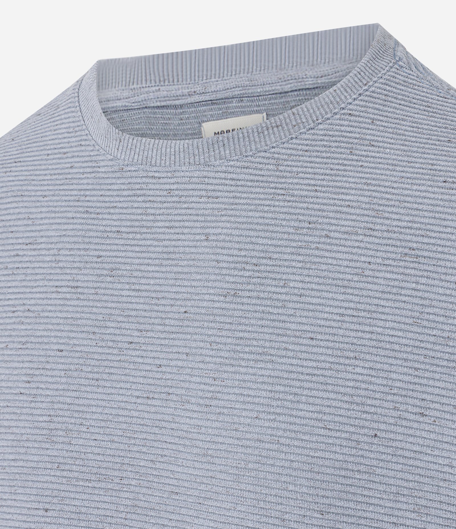 Camiseta Regular em Algodão com Textura Horizontal Cinza 2