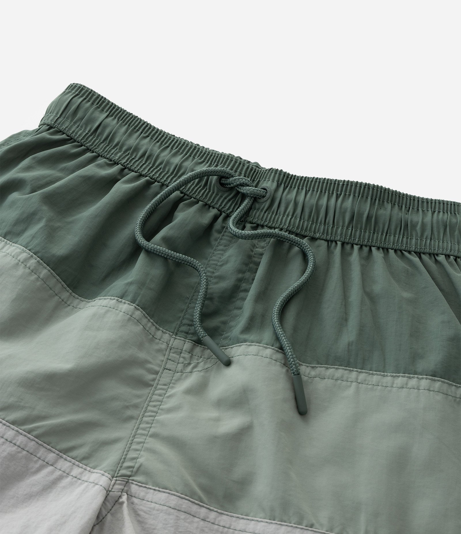 Bermuda Infantil com Recortes Coloridos - Tam 5 a 14 Anos Verde 5