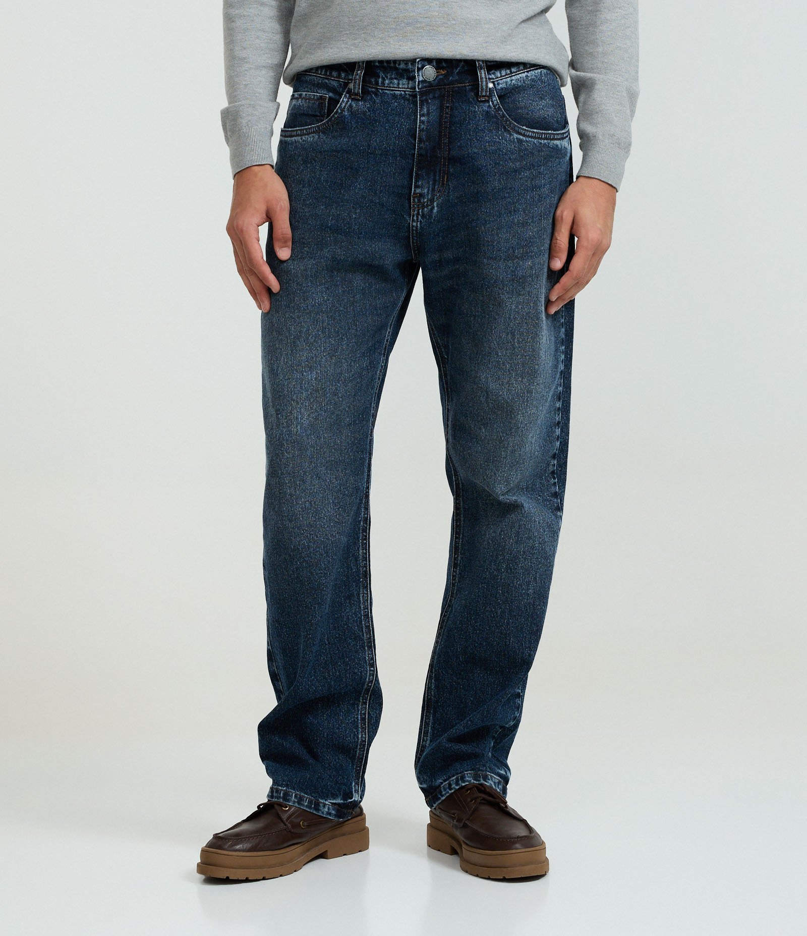 Calça Reta Básica em Jeans Azul Marinho 2