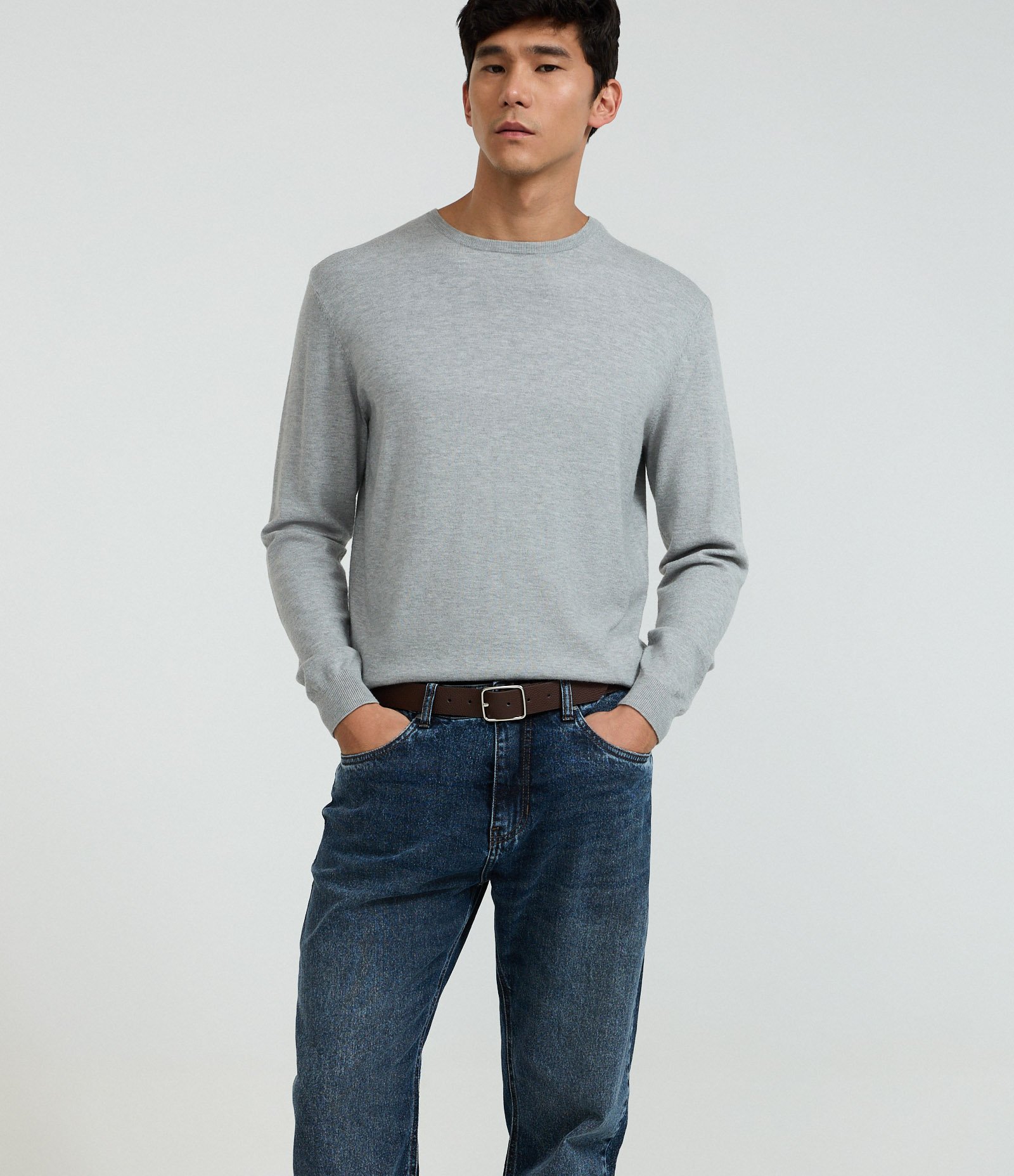 Calça Reta Básica em Jeans Azul Marinho 3