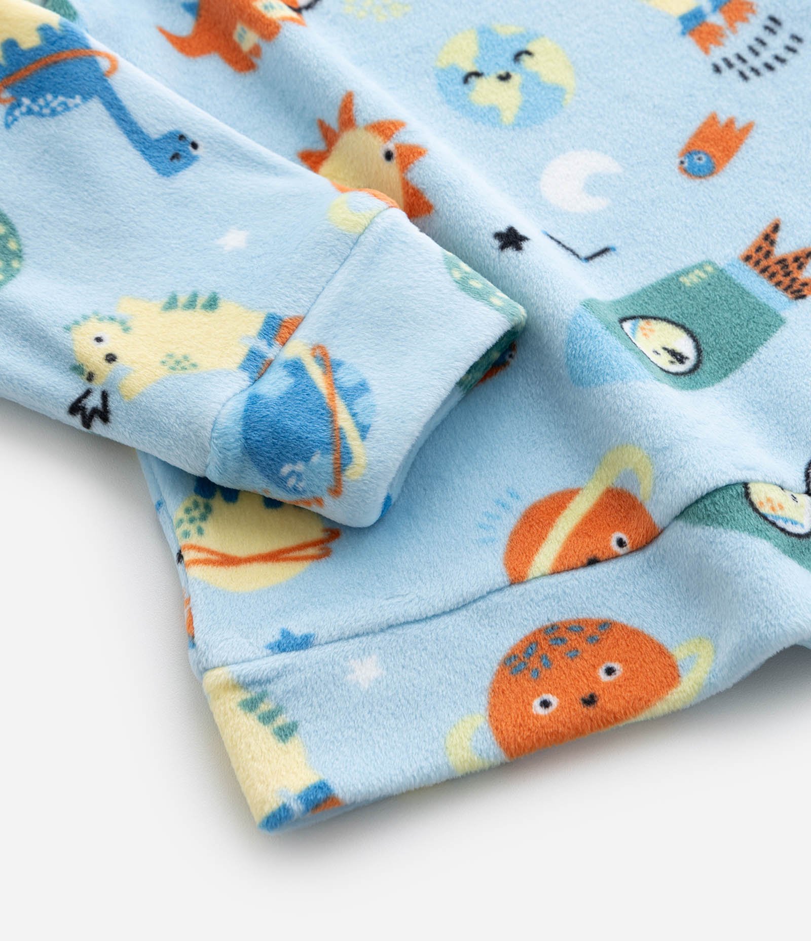 Pijama Infantil Longo com Estampa de Planetas que Brilha no Escuro – Tam 2 a 8 Anos Azul Claro 10
