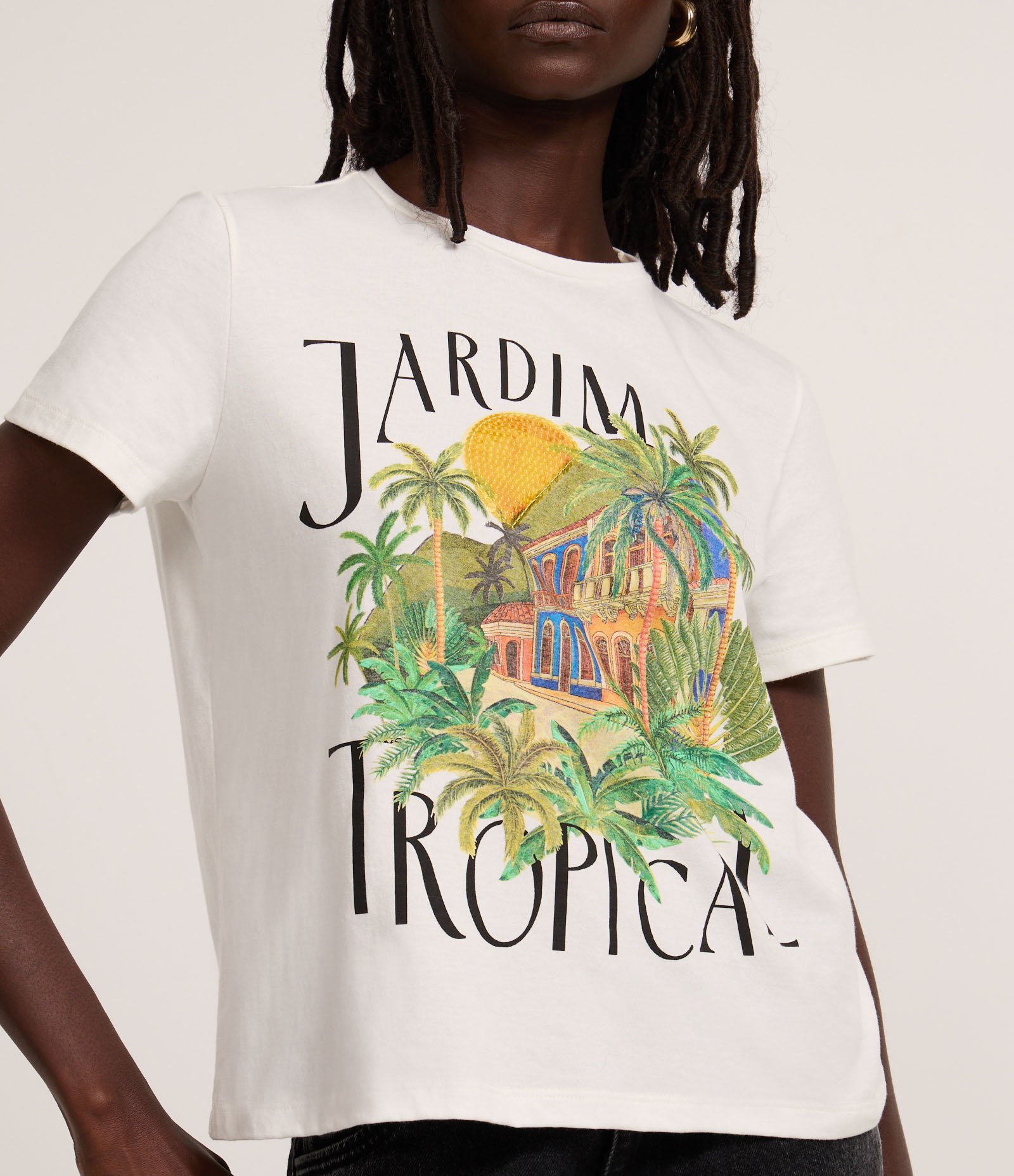 Camiseta em Algodão com Estampa Tropical e Paetês Branco 3
