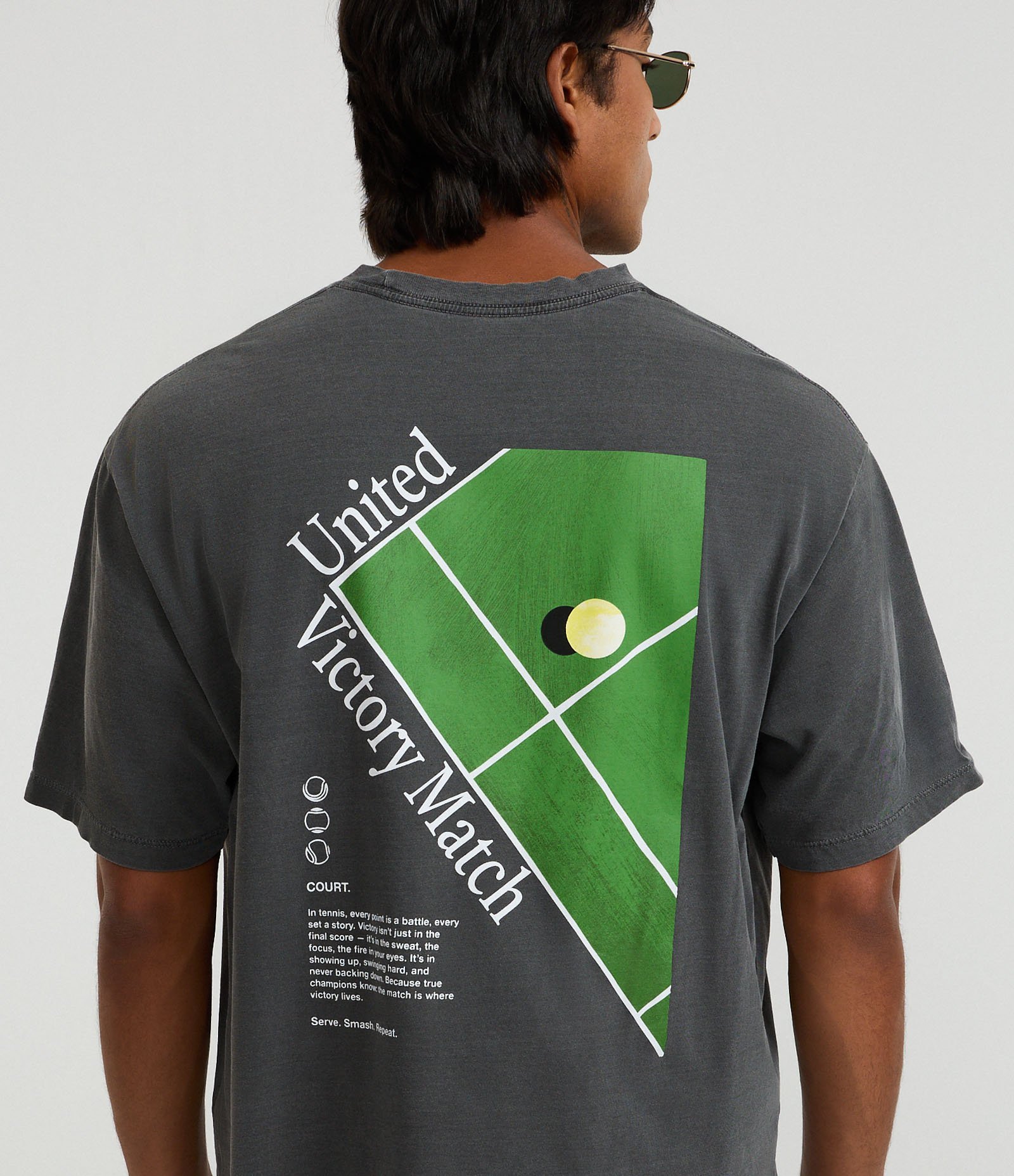 Camiseta Boxy em Algodão Estonada com Estampa Lettering United Victory Preto 3