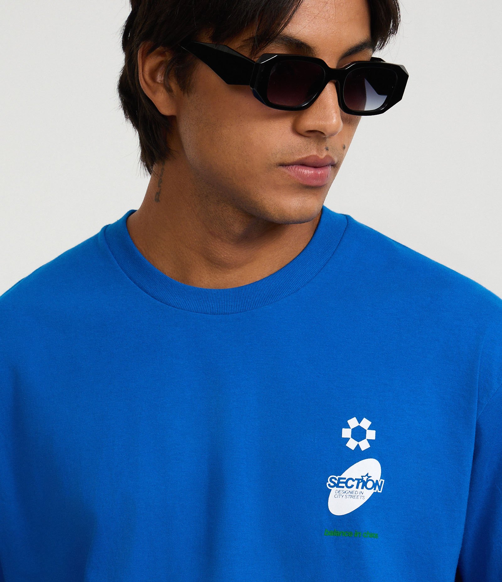 Camiseta Boxy em Algodão com Estampa Lettering Azul 4