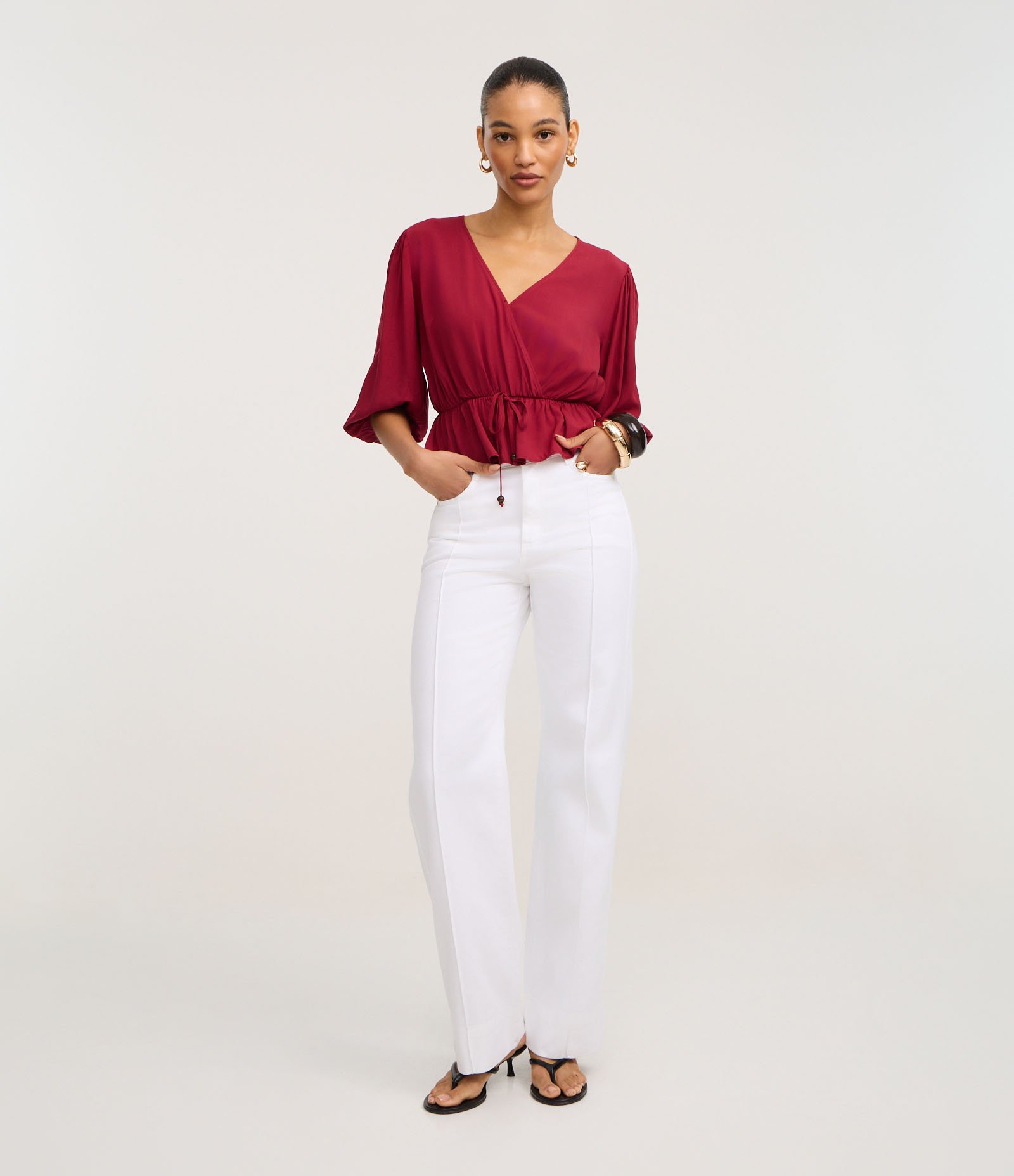 Blusa Peplum em Viscose com Decote V Transpassado Bordô 2