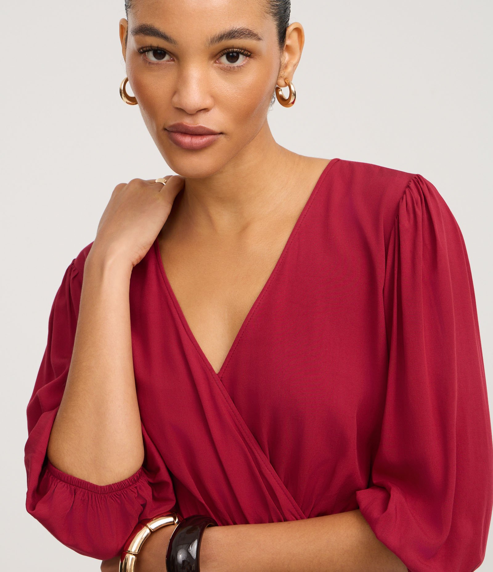 Blusa Peplum em Viscose com Decote V Transpassado Bordô 3