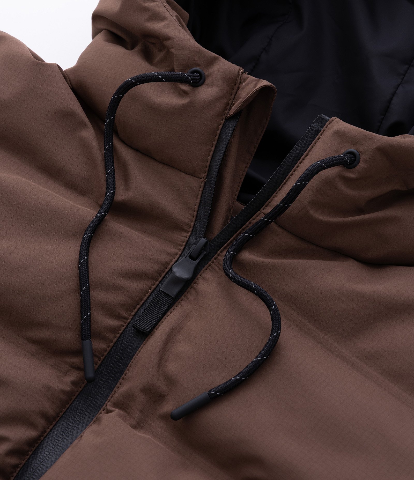 Jaqueta Puffer Esportiva sem Costura com Capuz Marrom 10