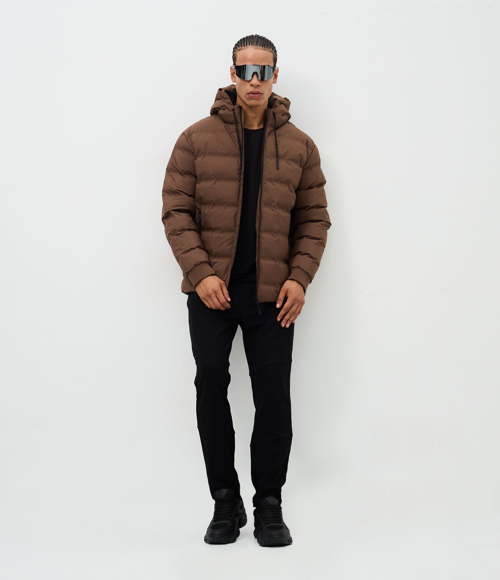 Jaqueta Puffer Esportiva sem Costura com Capuz Marrom 3