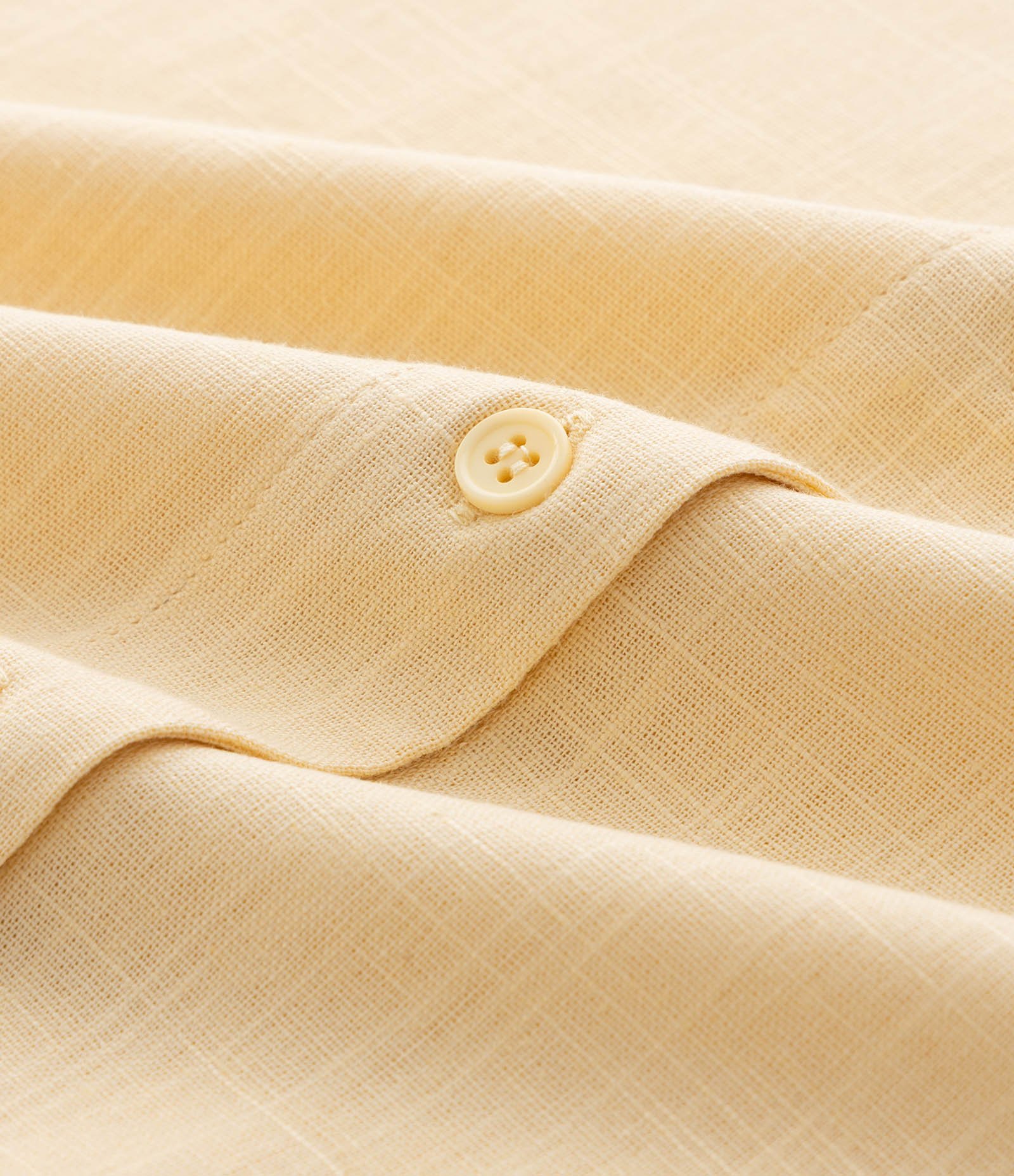 Camisa em Viscose e Linho com Gola Padre Curve & Plus Size Amarelo 6