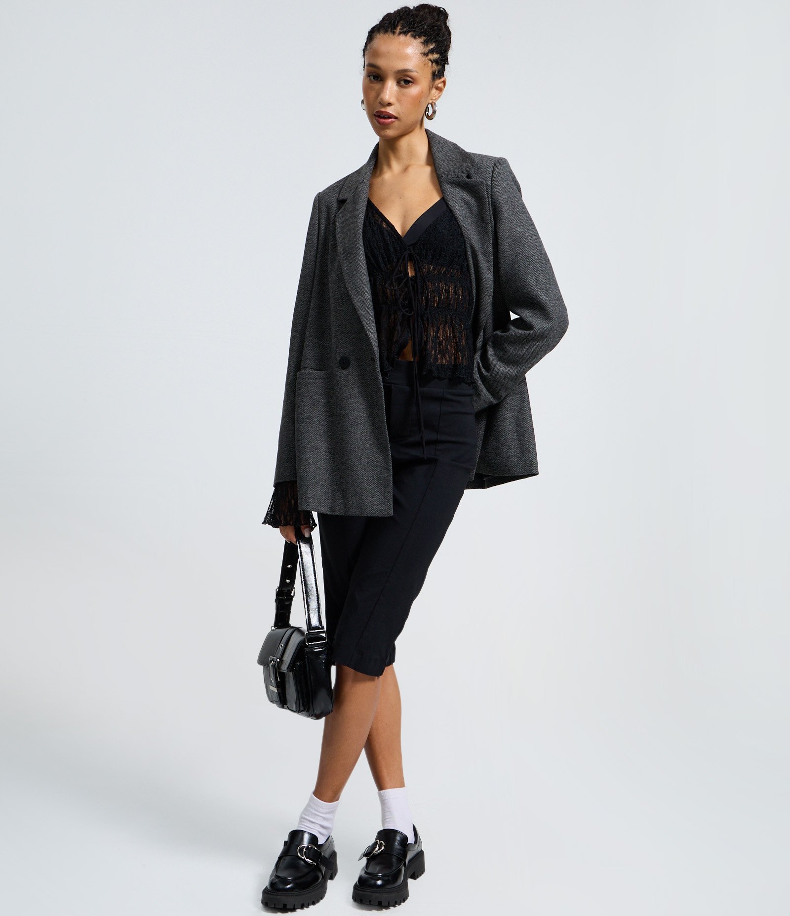 Blusa Renda Texturizada com Lacinhos e Manga Longa Preto 2