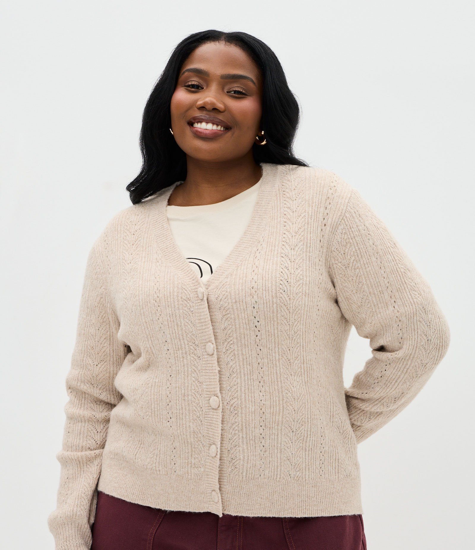 Cardigan Curto e Amplo em Tricô Curve & Plus Size Bege 1