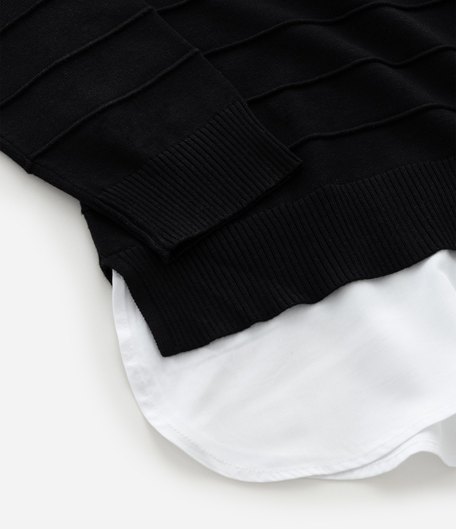 Suéter em Tricô com Efeito de Sobreposição Curve & Plus Size Preto 4