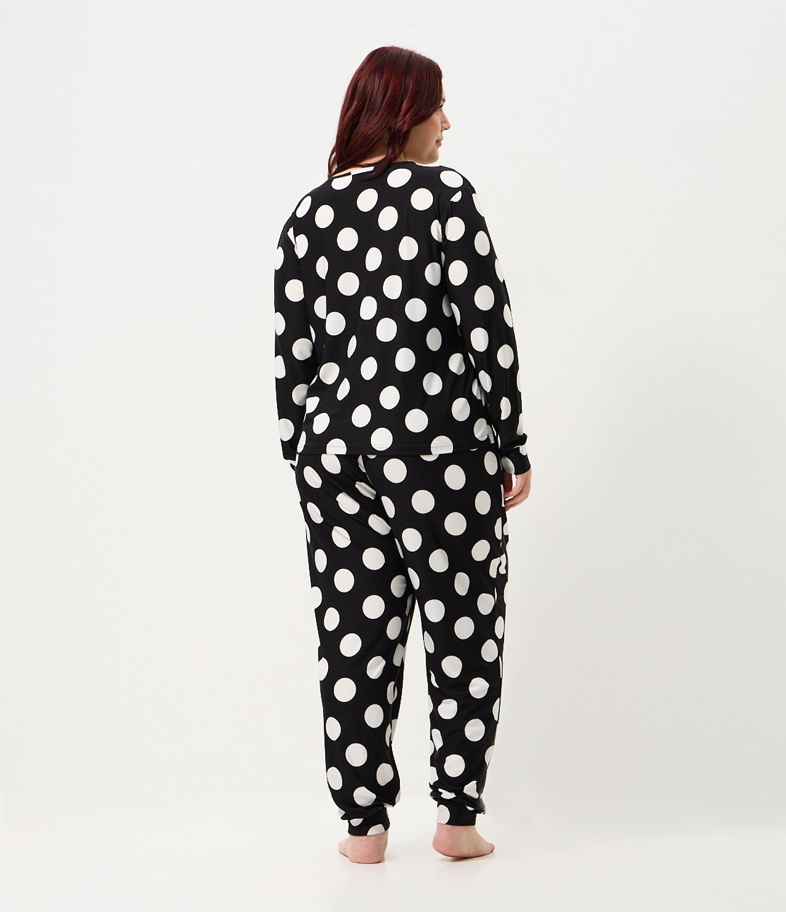 Pijama Longo Peach Touch com Estampa Poá Curve & Plus Size Branco/Preto 5