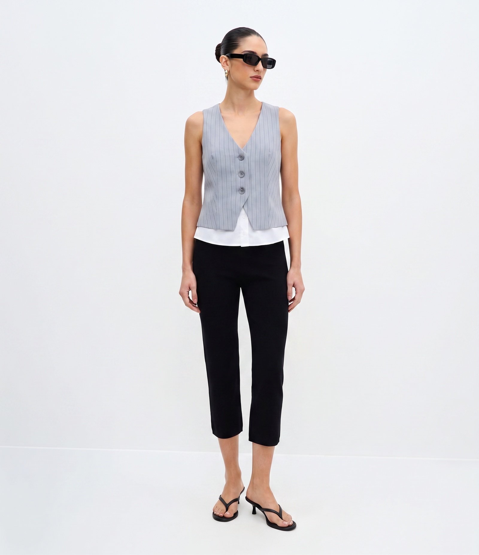 Colete Alfaiatado com Barra Sobreposta Cinza 2