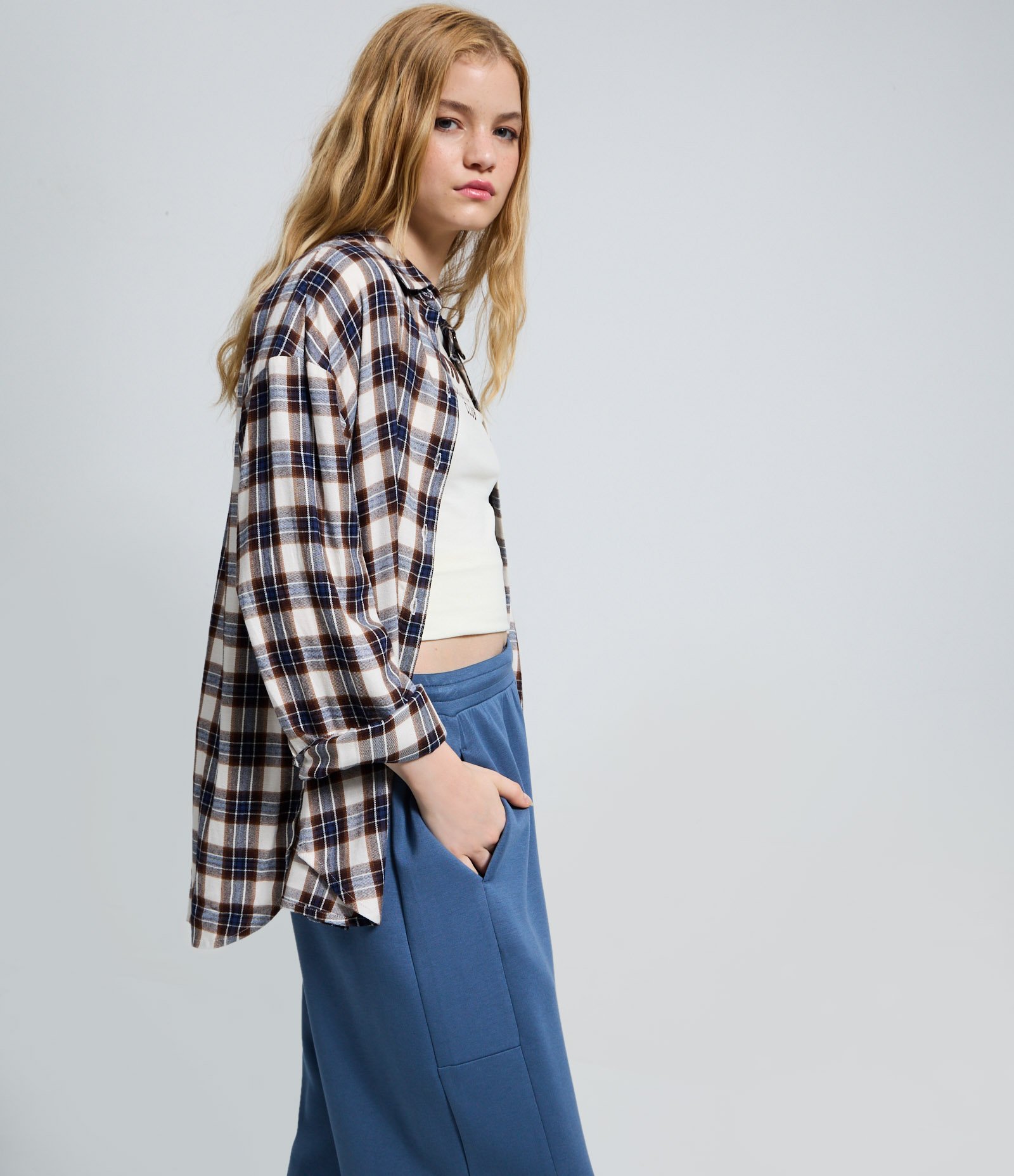 Calça em Modal com Cós Elástico e Amarração Azul 4