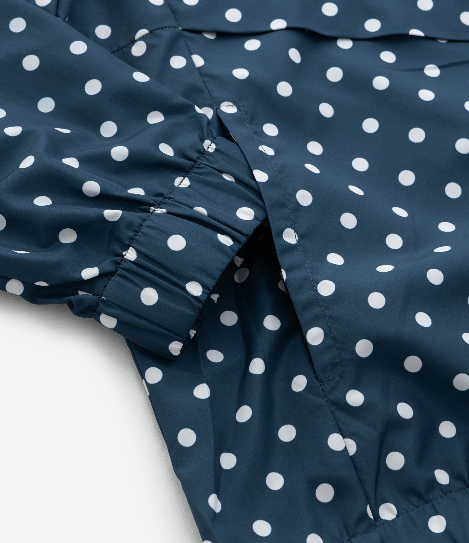 Jaqueta Esportiva Corta Vento com Capuz Estampa Poá Azul 9