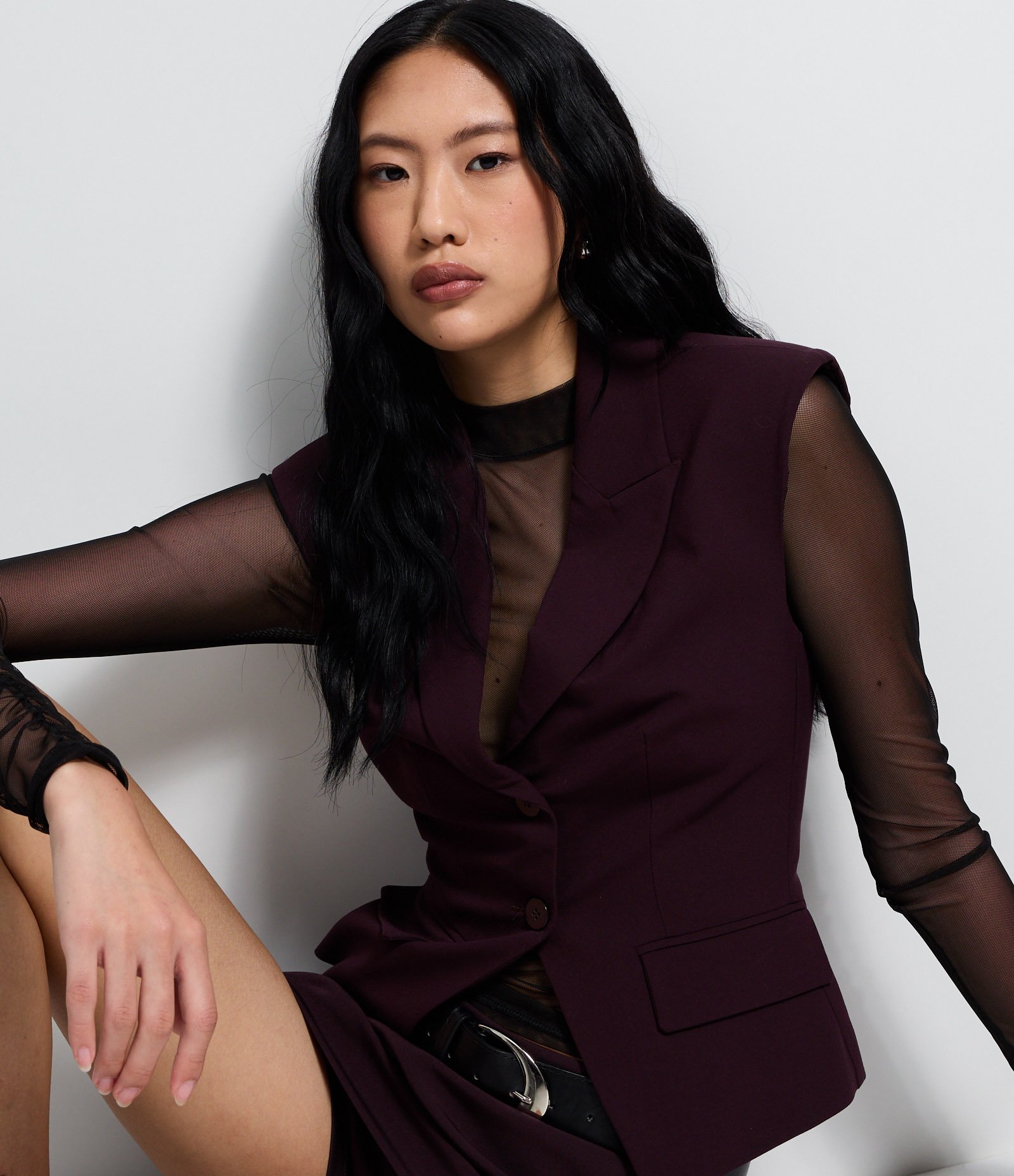 Colete Hourglass em Alfaiataria com Bolsos Frontais Roxo 3