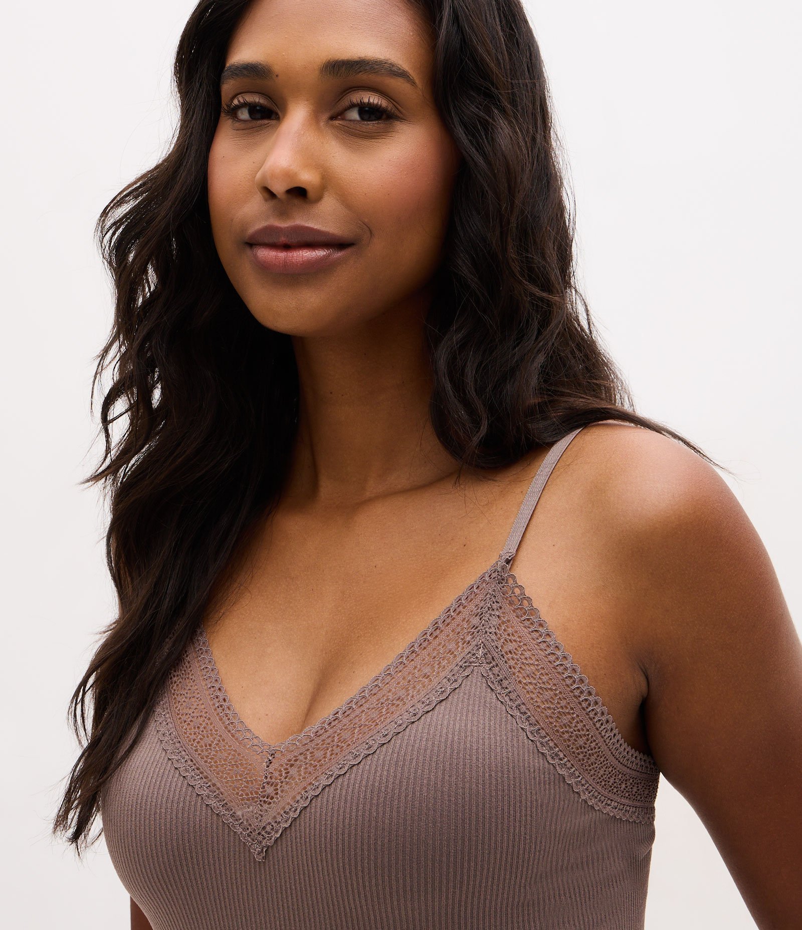 Blusa de Pijama Seamless com Rendinha Marrom 3