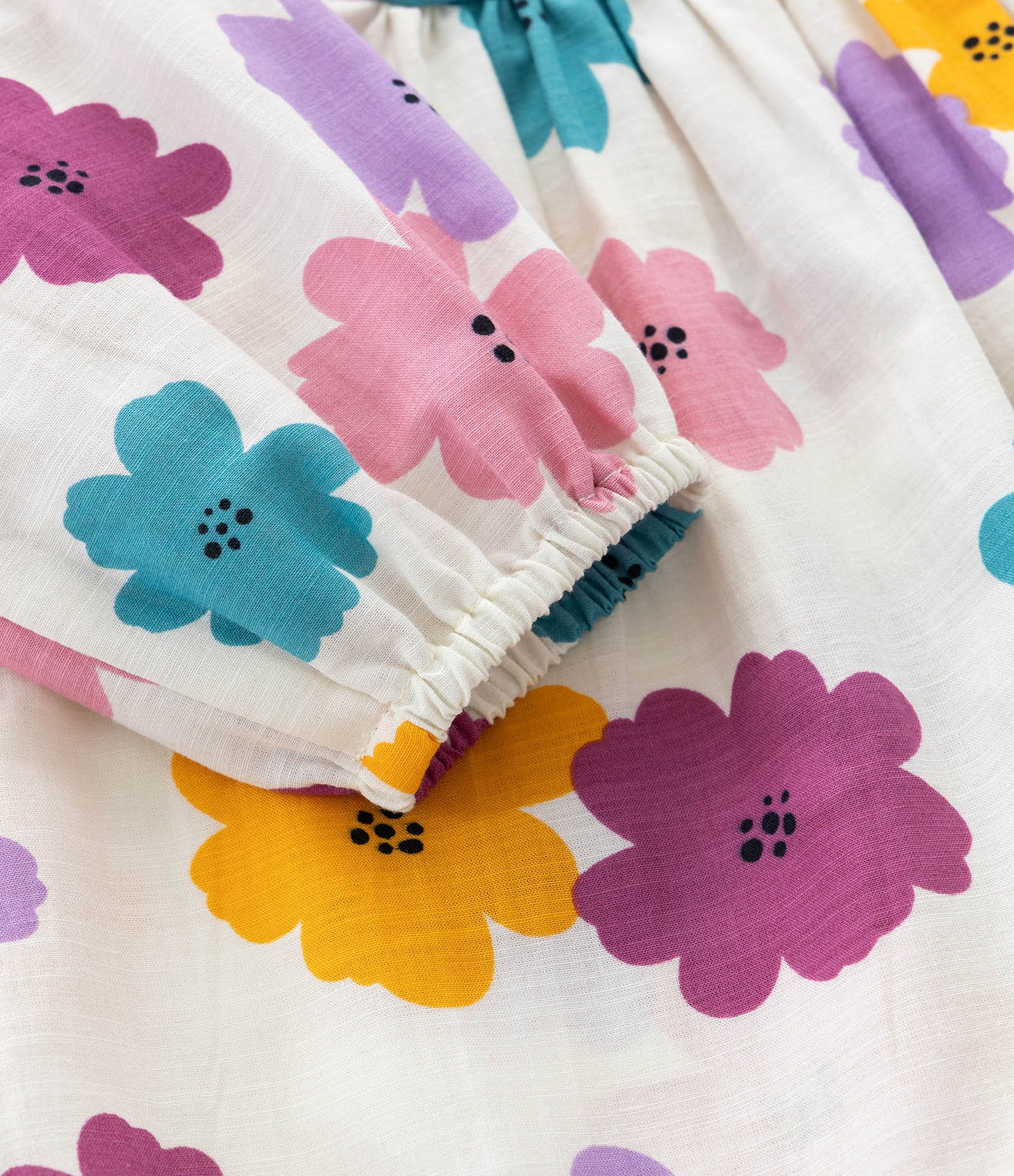 Vestido Infantil com Babador e Estampa Floral – Tam 1 a 5/6 Anos Off White 5