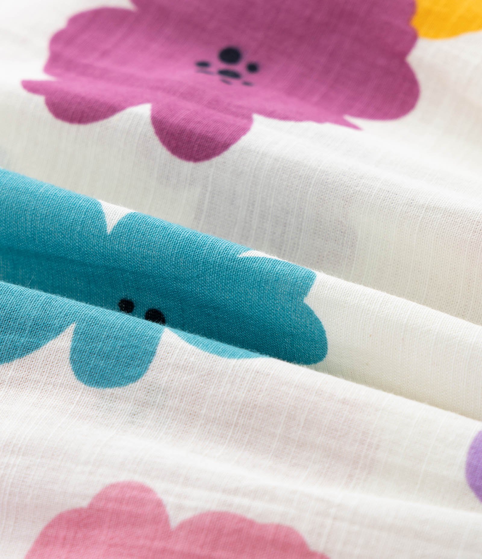 Vestido Infantil com Babador e Estampa Floral – Tam 1 a 5/6 Anos Off White 3