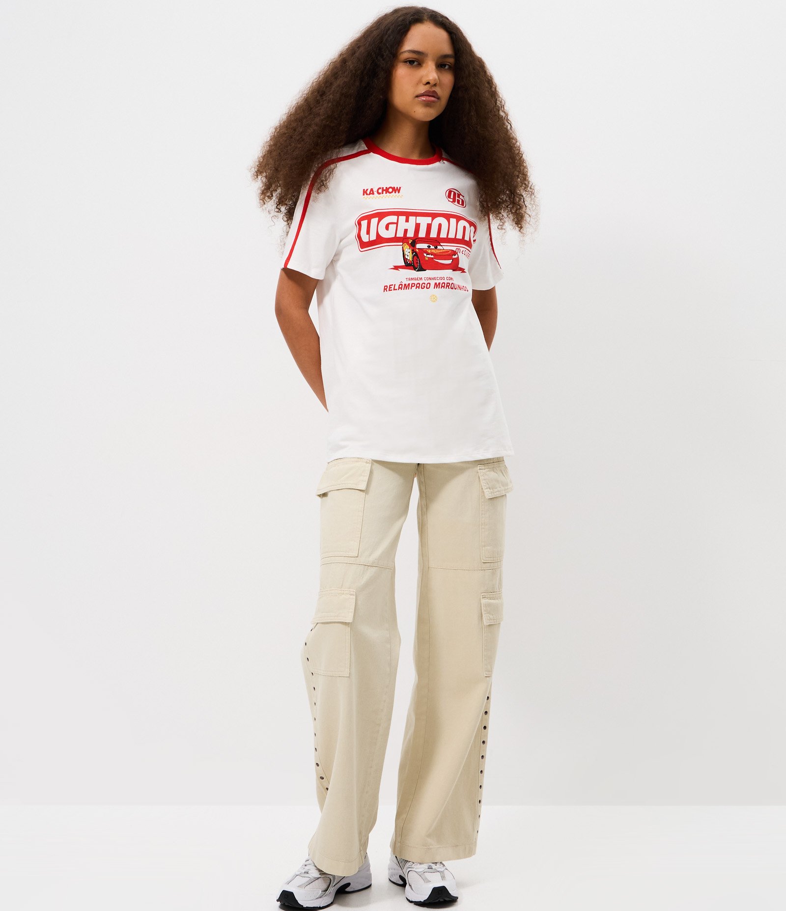 Camiseta em Algodão com Estampa Carros McQueen Relâmpago Marquinhos Branco 2