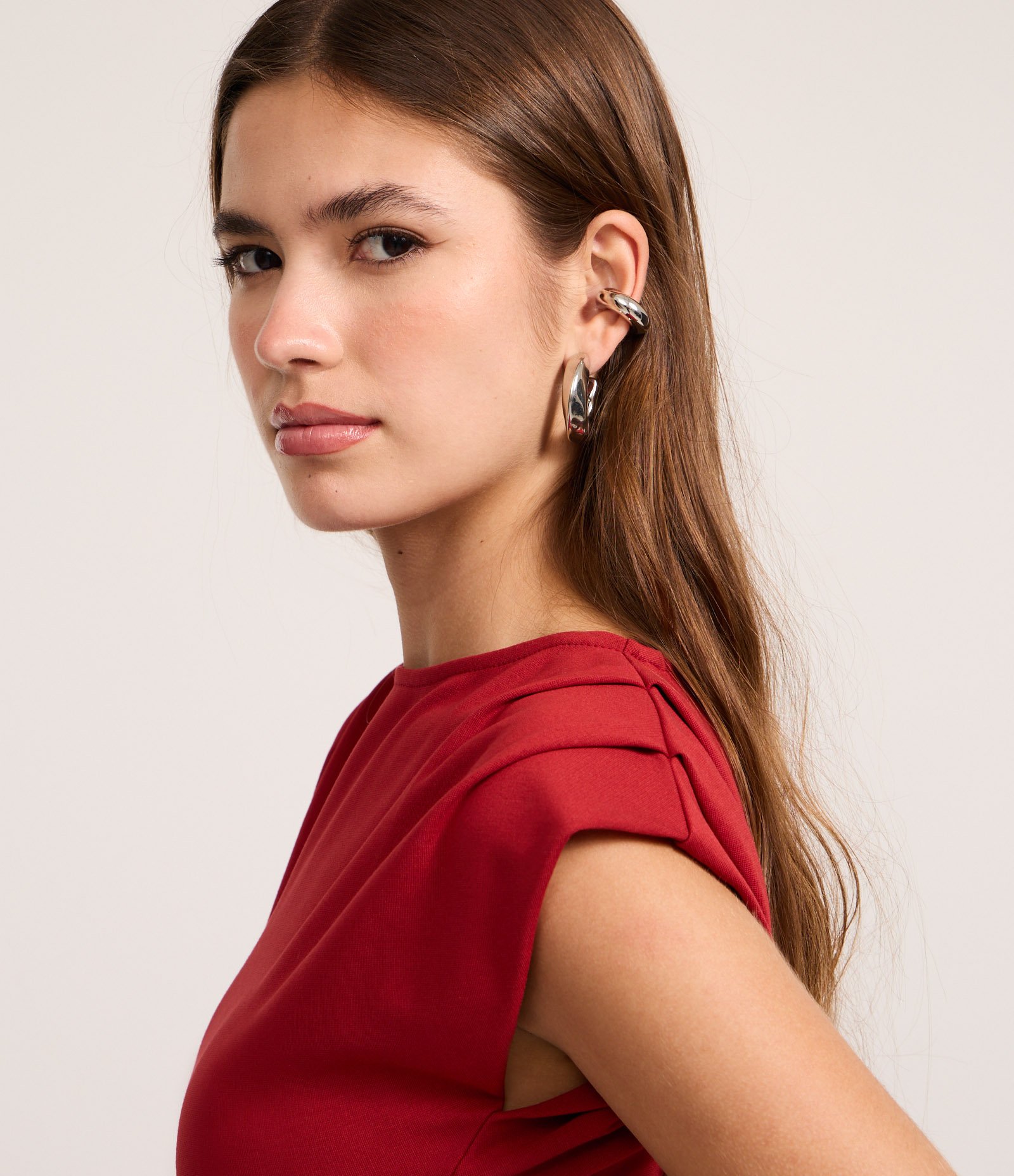 Blusa em Viscose com Pregas nos Ombros Vermelho 3