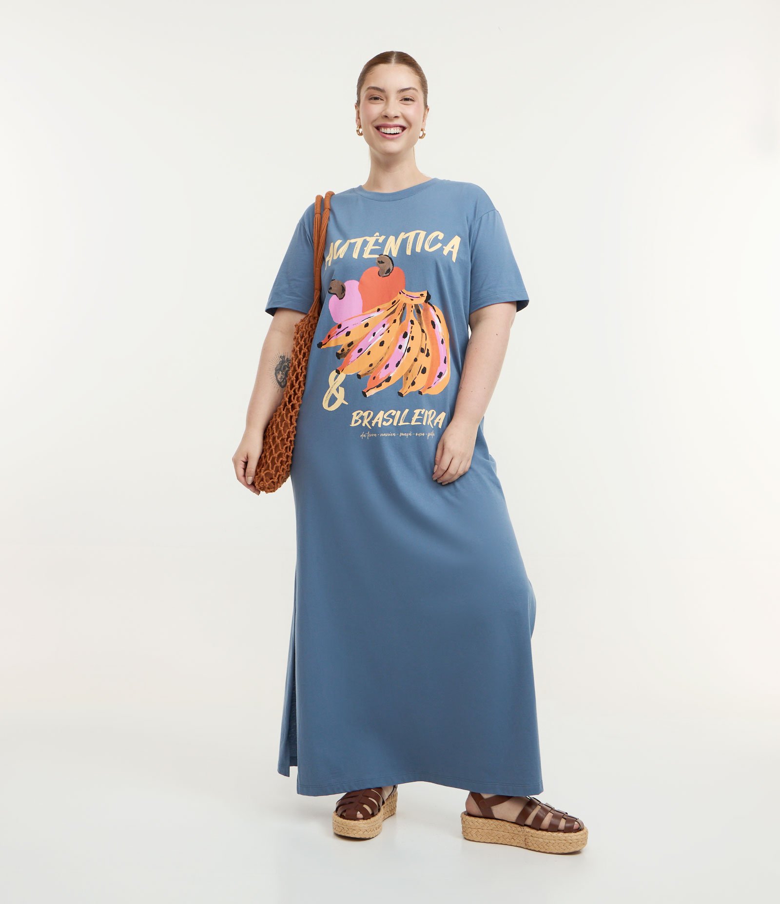 Vestido T-shirt em Algodão com Estampa Tropical e Fendas Curve & Plus Size Azul 2