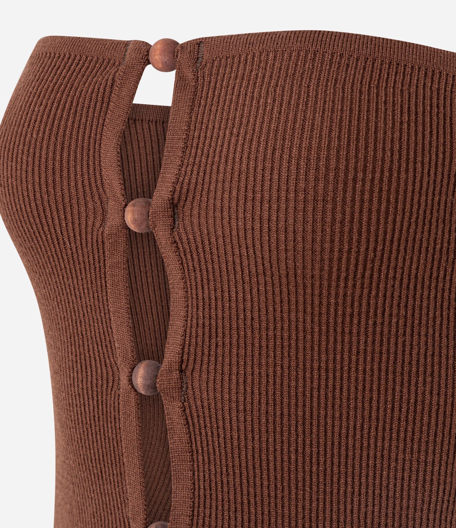 Blusa Sem Alça em Tricô com Recortes e Aviamentos Marrom 7