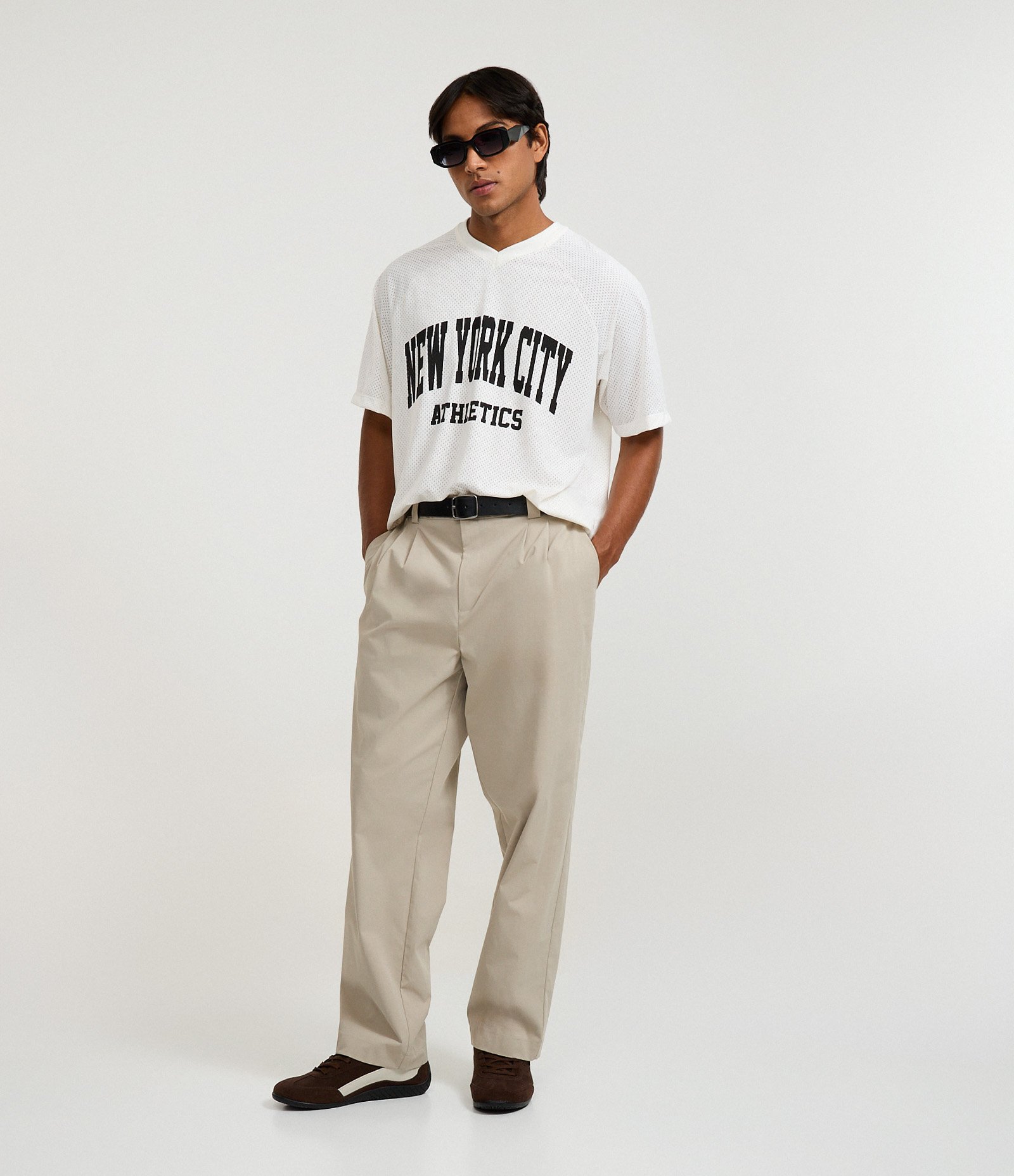 Camiseta Boxy em Mesh com Estampa Lettering New York City Athletics Branco 2