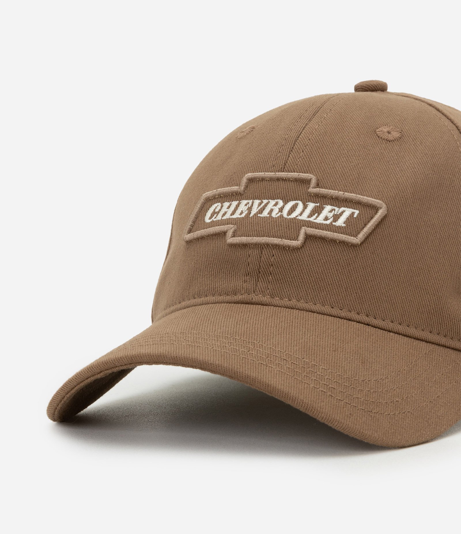 Boné Dad Hat em Sarja com Bordado Lettering Chevrolet Marrom 5