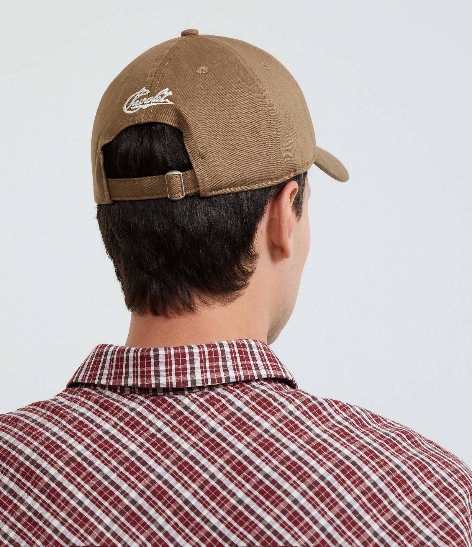 Boné Dad Hat em Sarja com Bordado Lettering Chevrolet Marrom 7