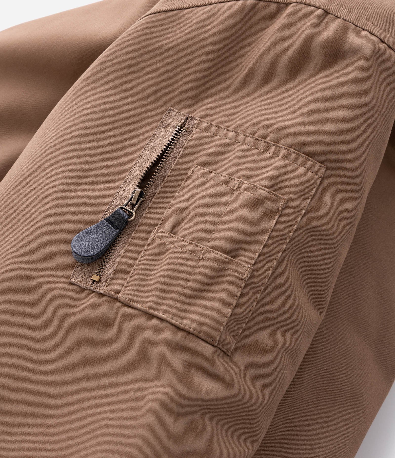 Jaqueta Bomber em Sarja Lisa e com Gola Removível Marrom 9