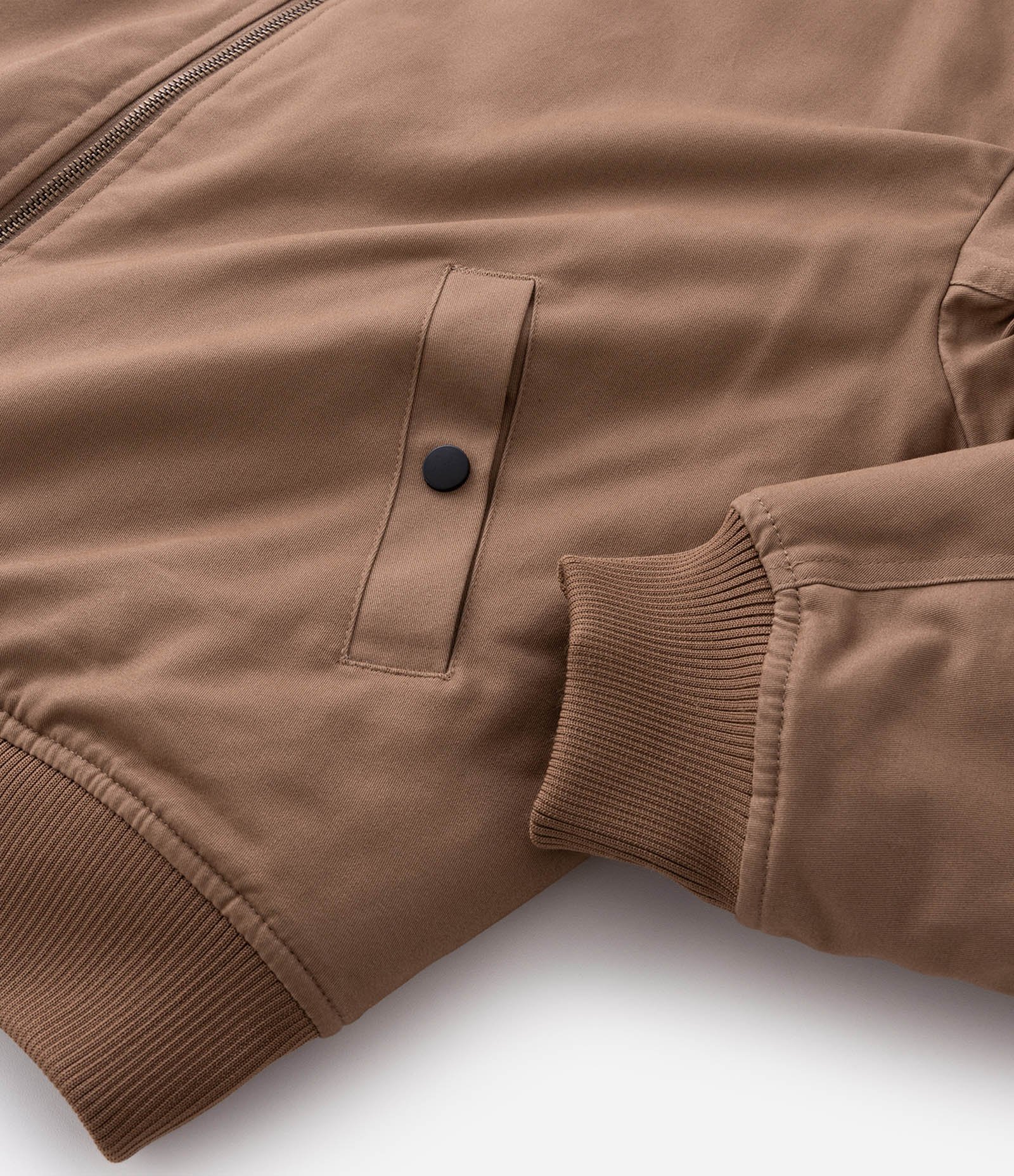 Jaqueta Bomber em Sarja Lisa e com Gola Removível Marrom 10