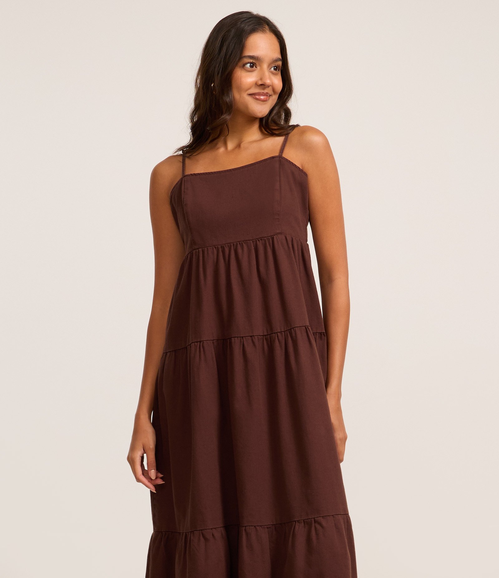 Vestido Midi em Sarja com Alças Finas Marrom 2
