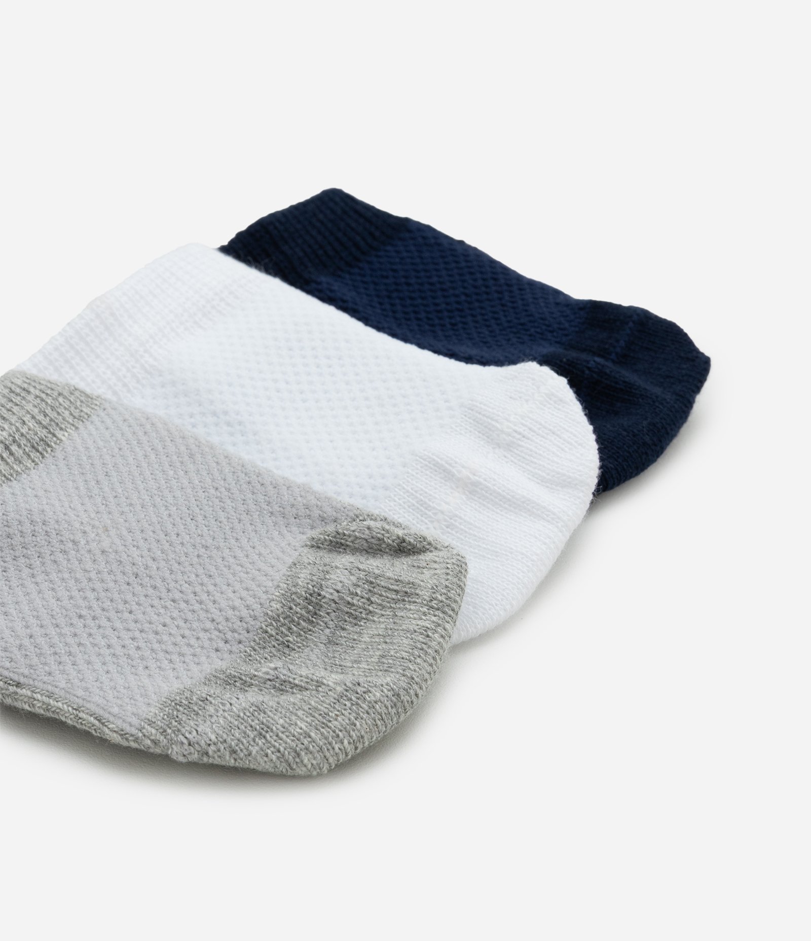 Kit 03 Meias Infantis em Algodão - Tam 0 a 12 meses Branco/Cinza/Preto 3