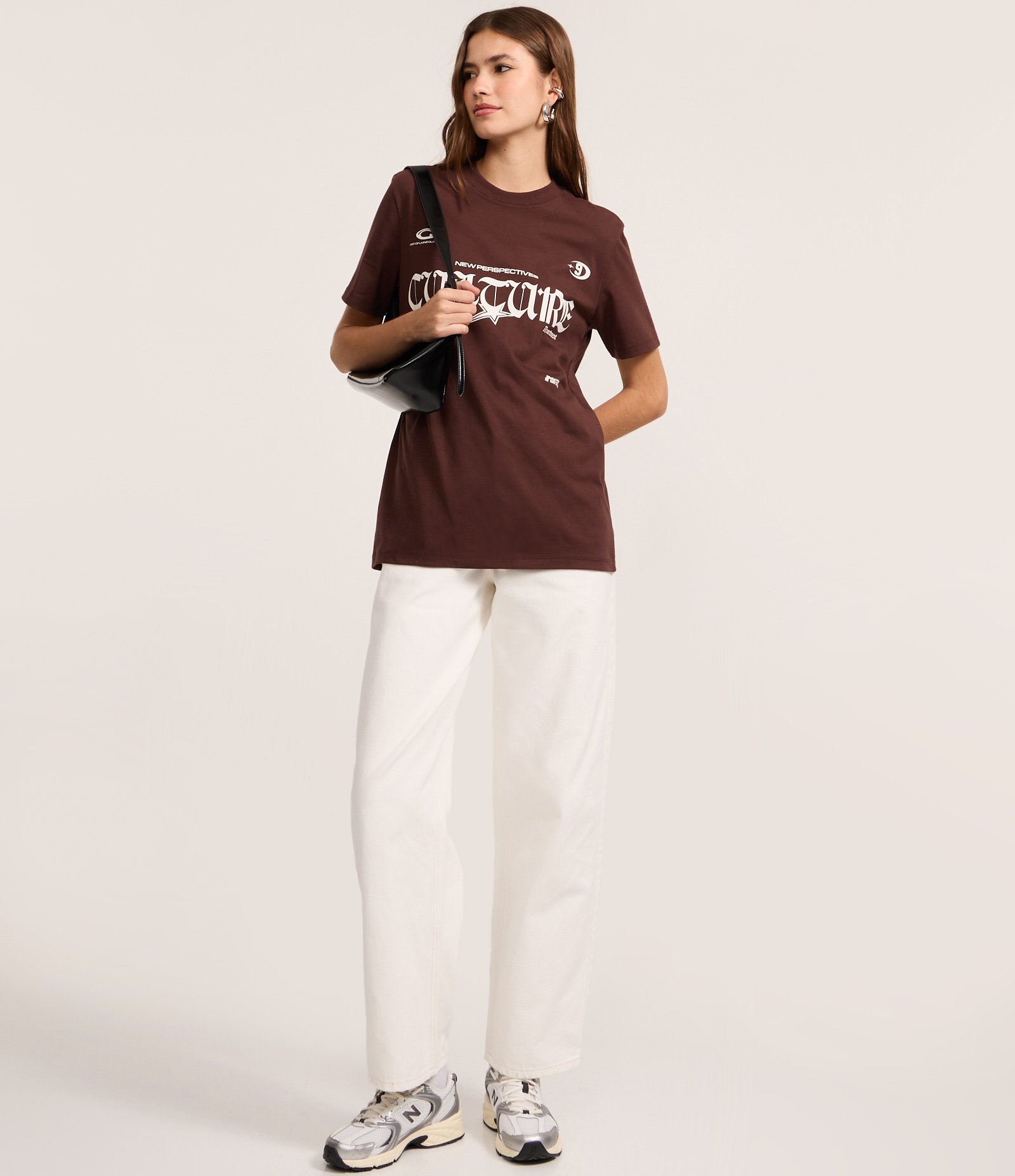 Camiseta T-shirt em Algodão com Estampa Lettering Culture 9 Marrom 2