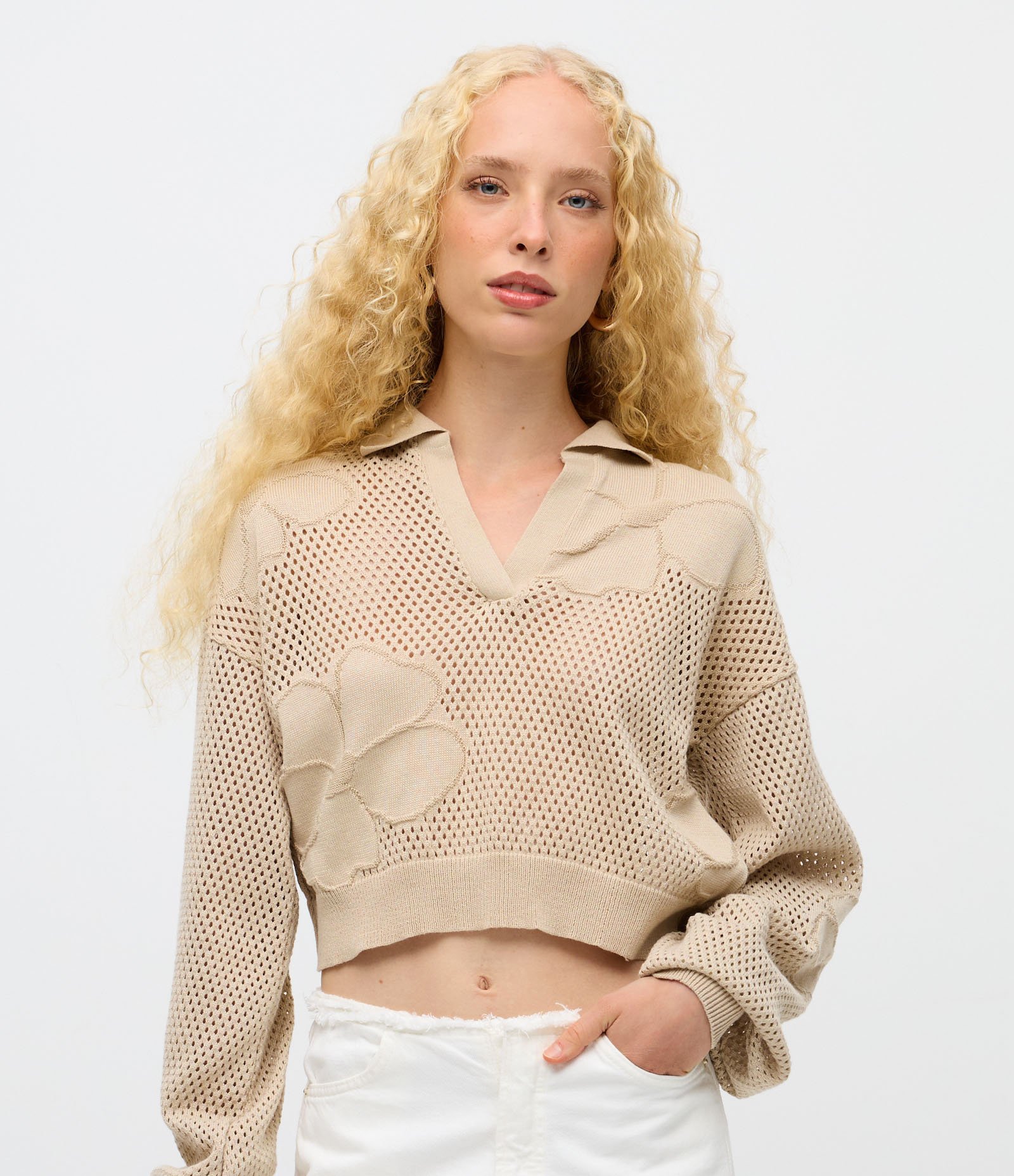 Blusa em Tricô com Gola Polo Bege 1