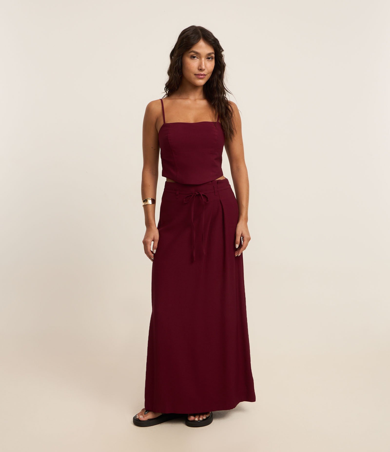 Blusa Alfaiataria em Viscose com Alcinhas Marrom 2