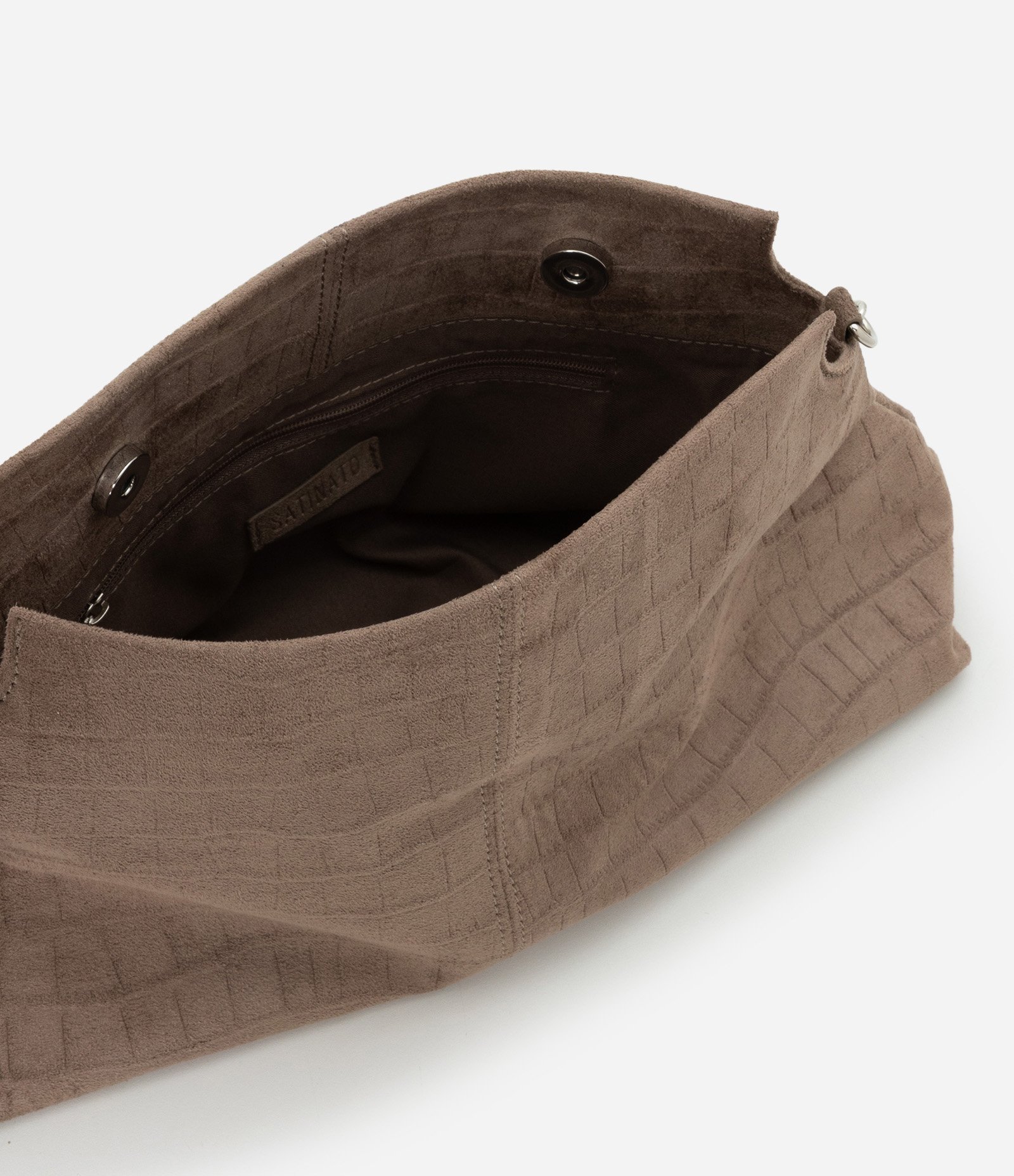 Bolsa Clutch Média em Suede com Textura Croco Marrom 5