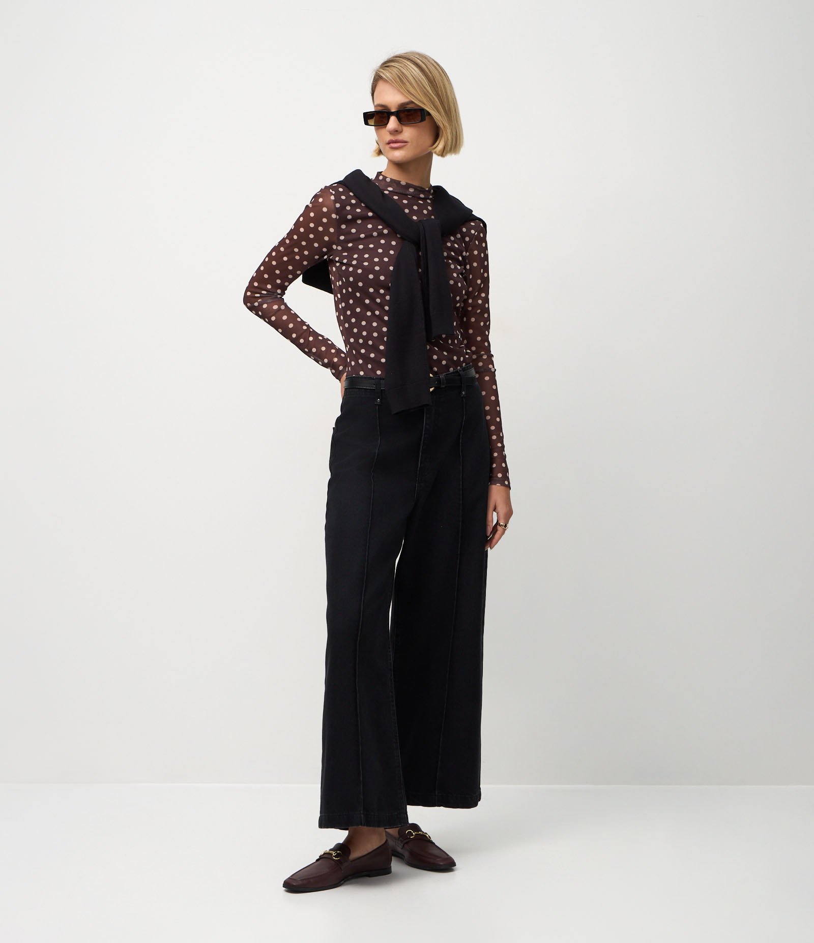 Blusa Manga Longa em Tule com Estampa Poa Marrom 2