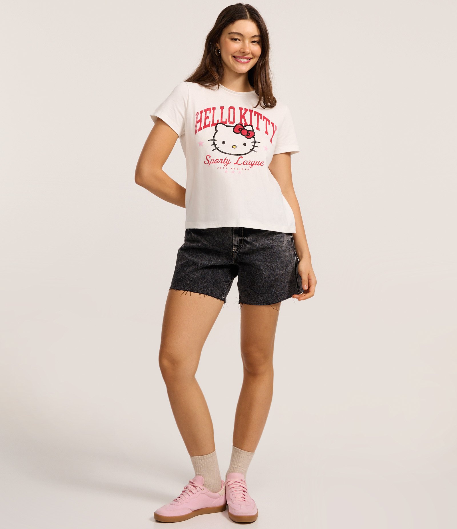 Camiseta T-shirt em Algodão com Estampa Hello Kitty Branco 2