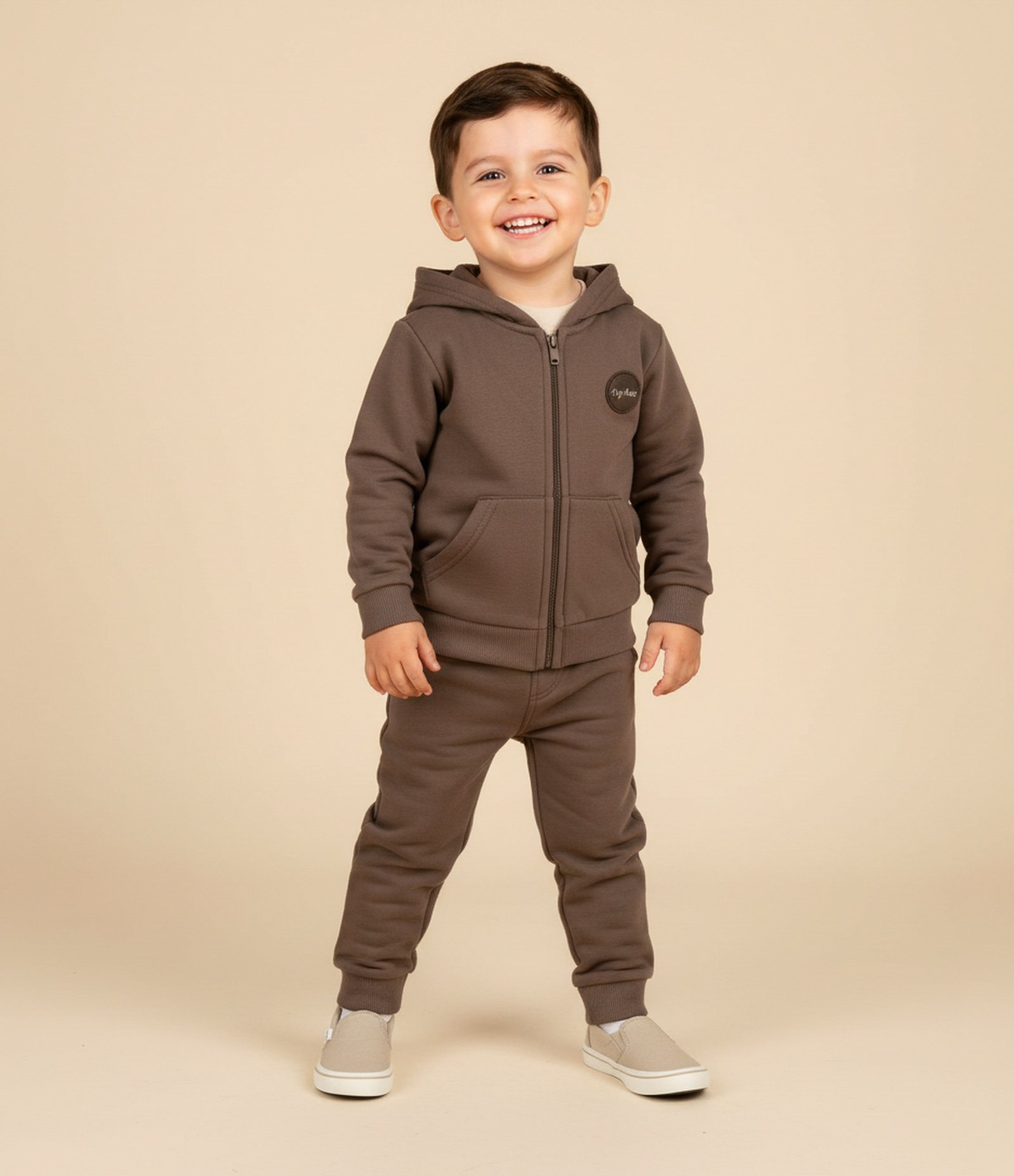 Conjunto Infantil Casaco com Bordado em chenille e Calça – Tam 1 a 5/6 Anos Marrom 1