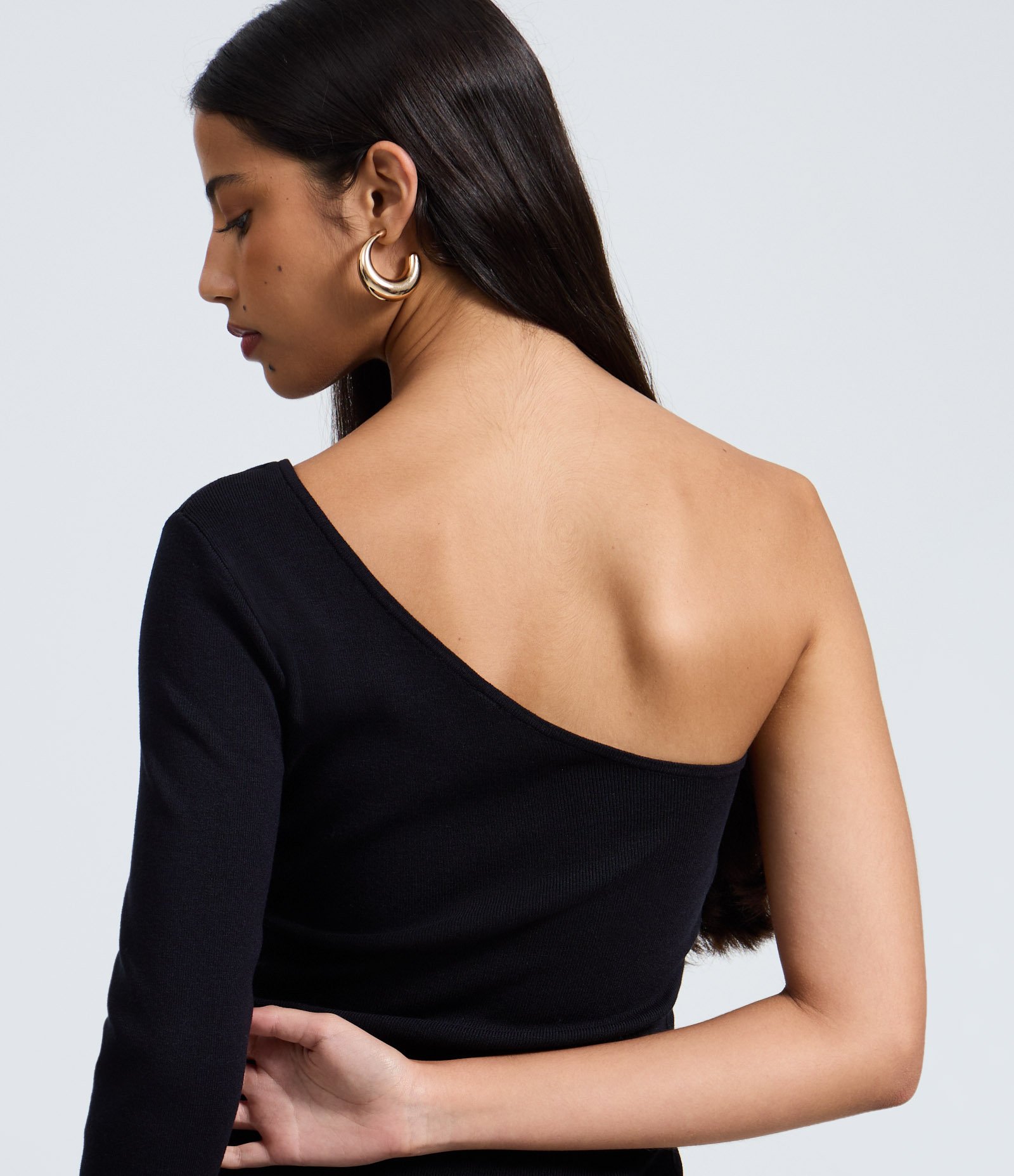 Vestido Ombro Único em Tricô com Brilho Preto 4